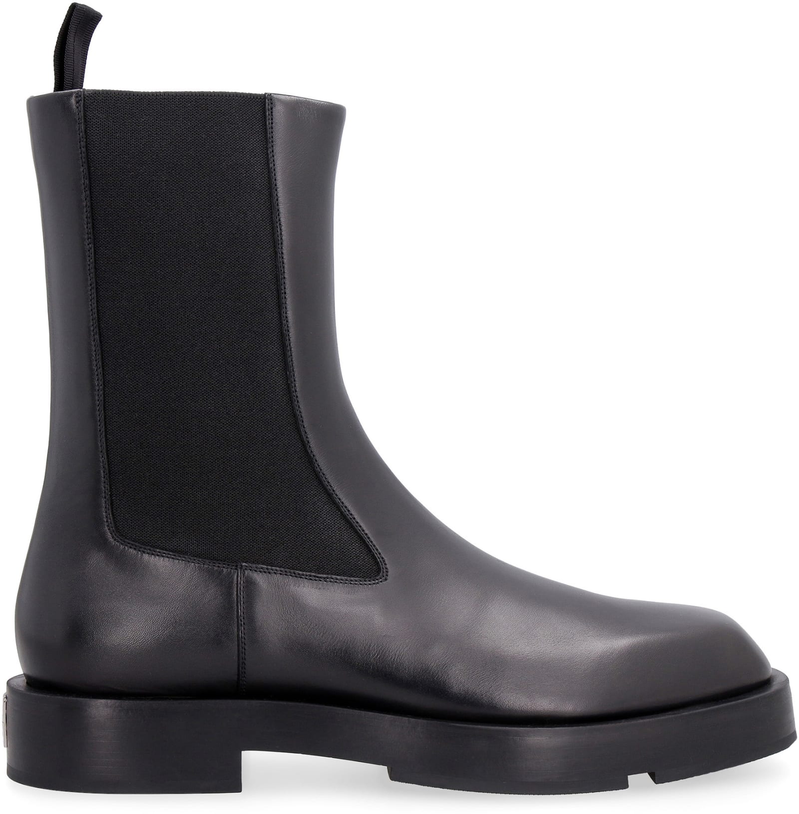 Squared Box Leather Chelsea Boots In Black