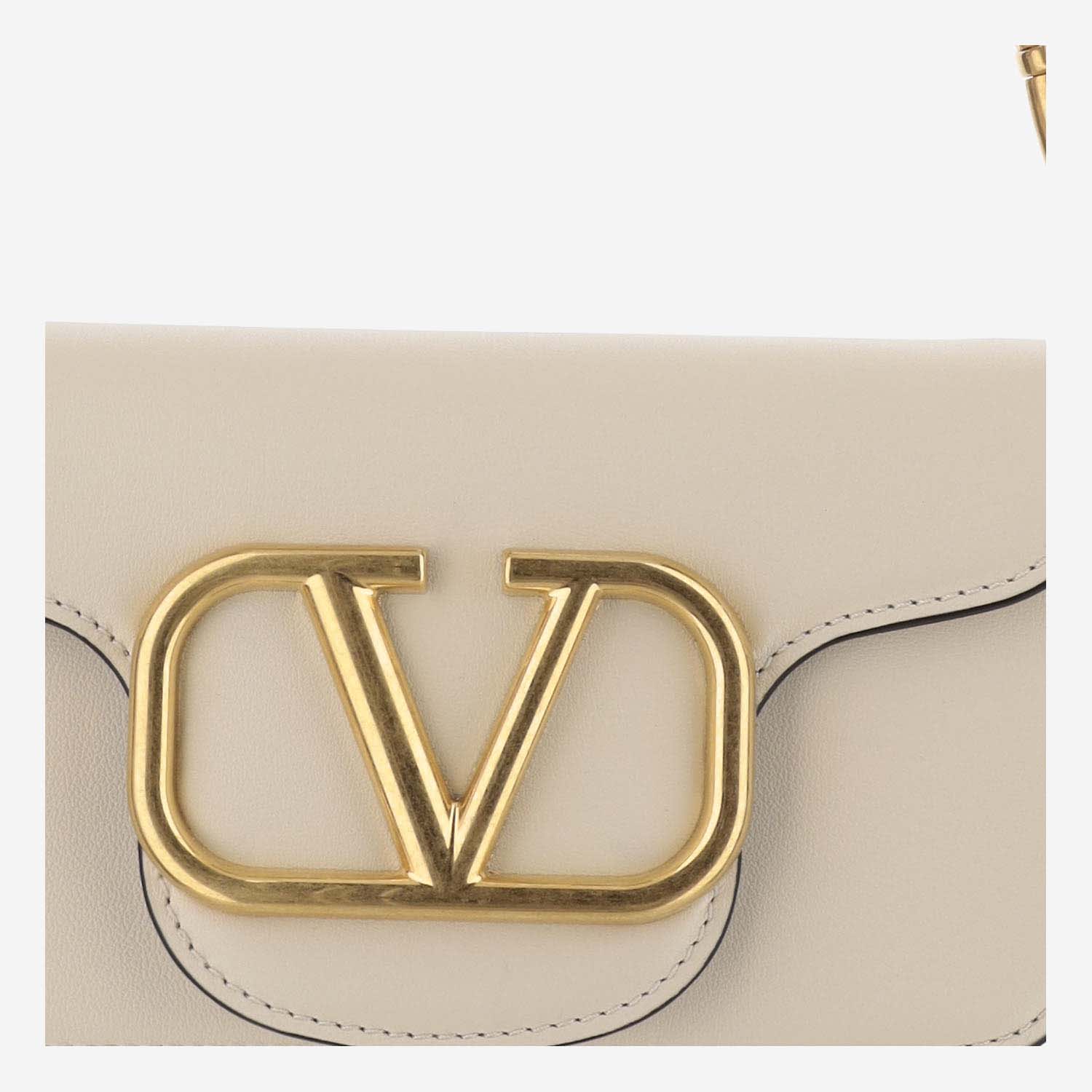 Shop Valentino Small Loco Bag In Calfskin In Light Ivory