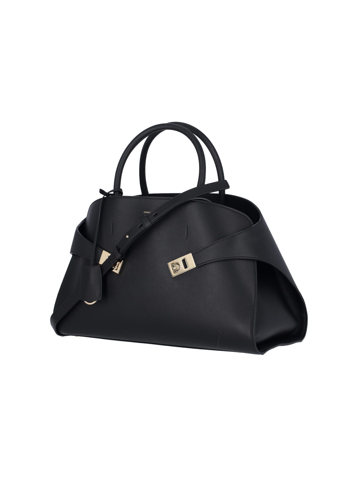 Ferragamo Hug M Handbag In Black