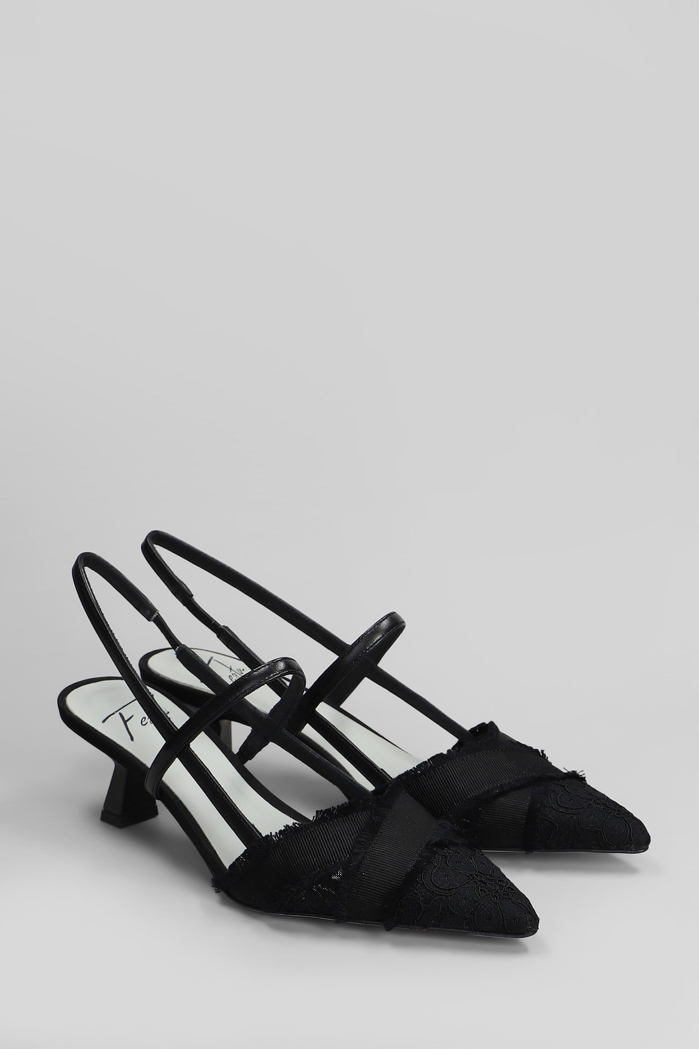 Roberto Festa Mirelle Pumps In Black Leather And Fabric In Black