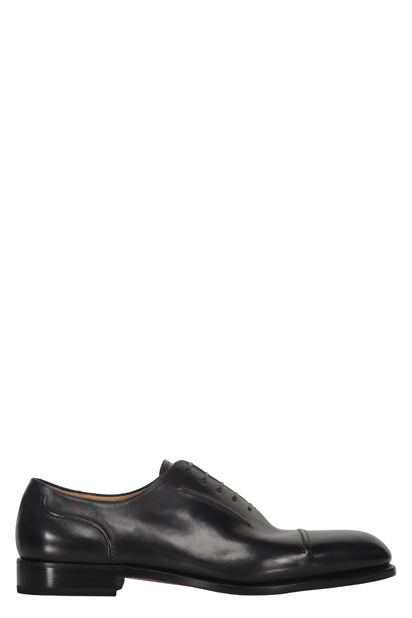 Ferragamo Square Head Niujin Shoes In Black