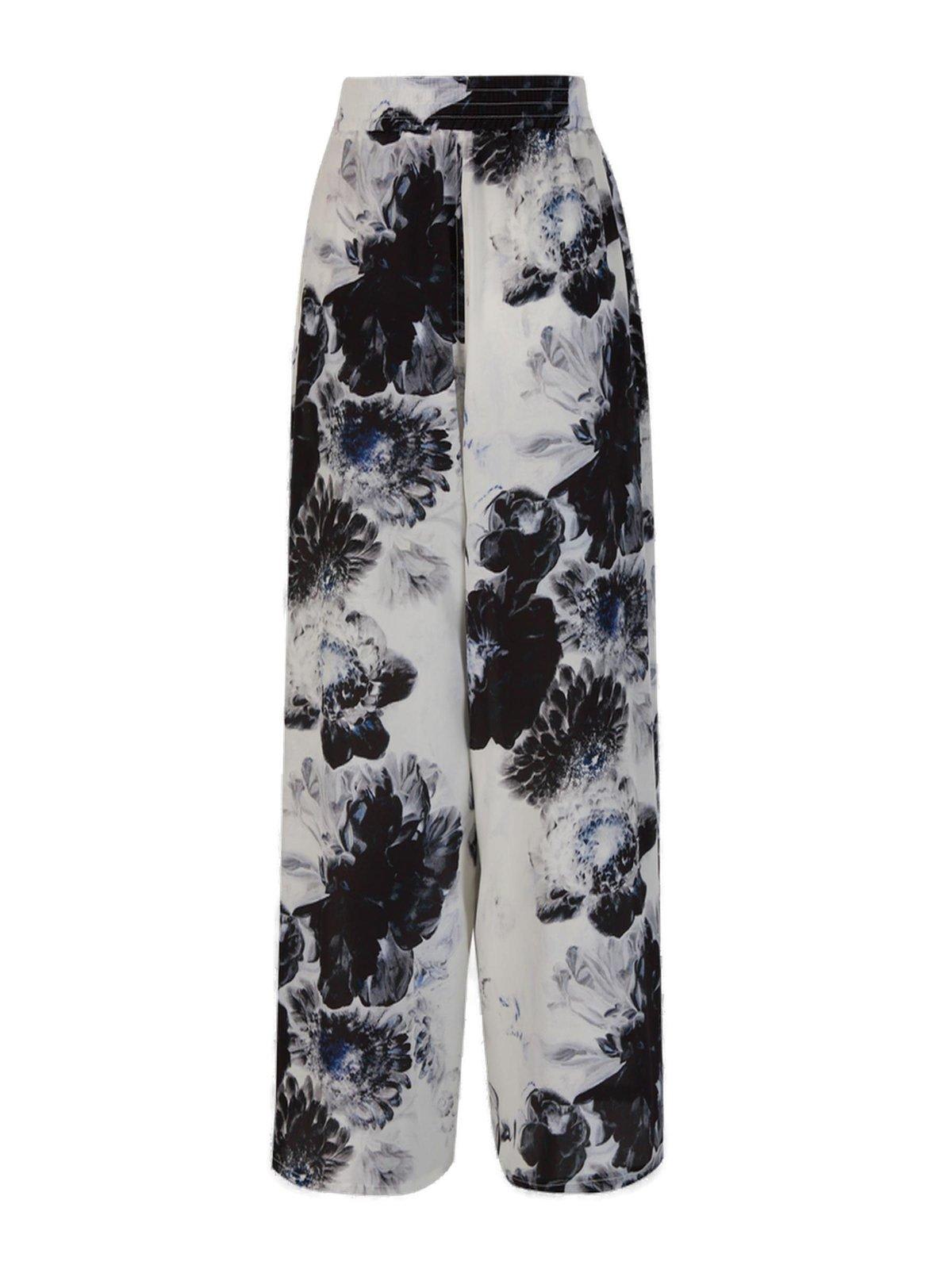 Shop Alexander Mcqueen Flora-printed Elasticated Waistband Trousers In White/black