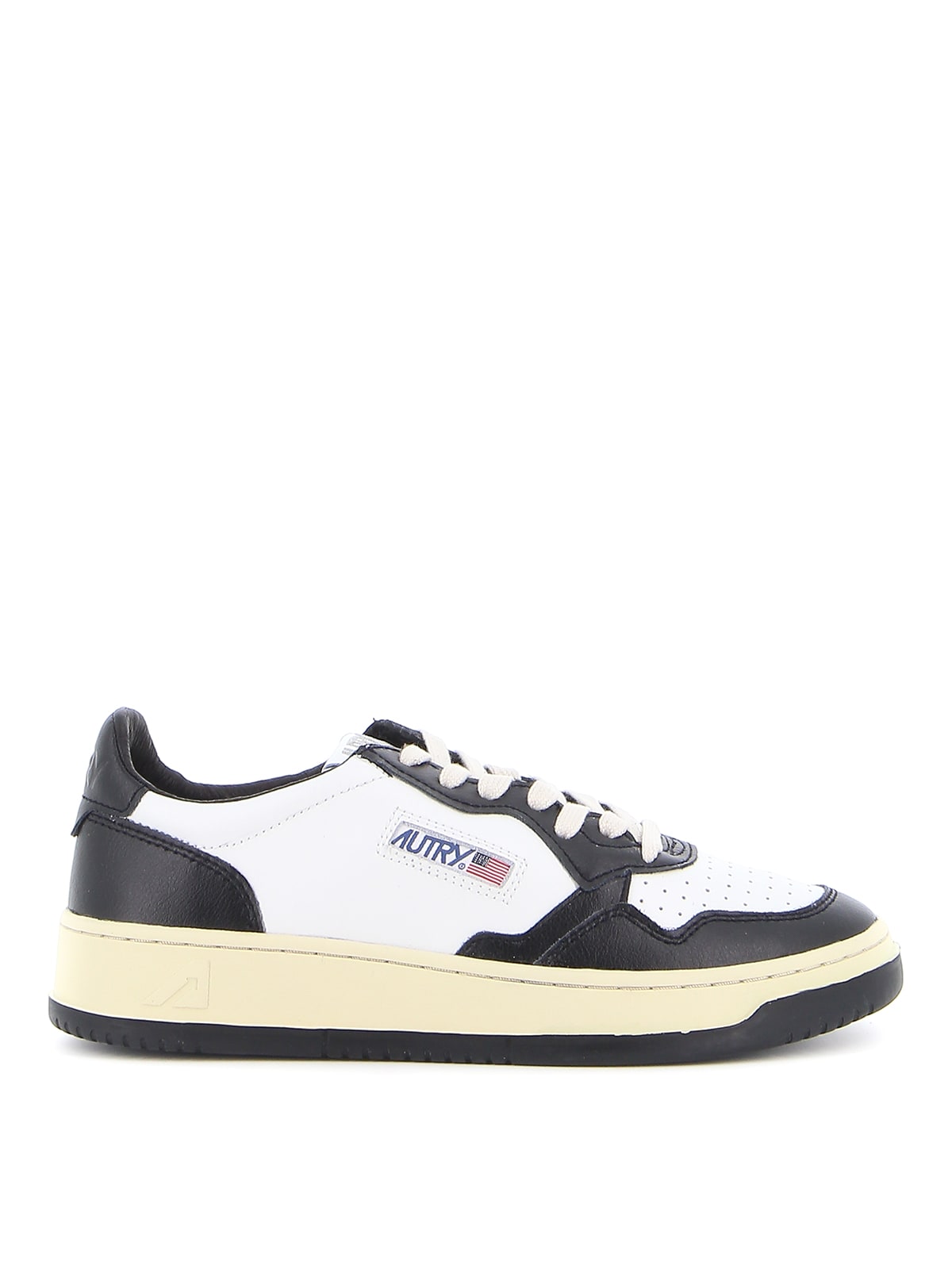 Shop Autry 01 Low Leat Leat In White Black