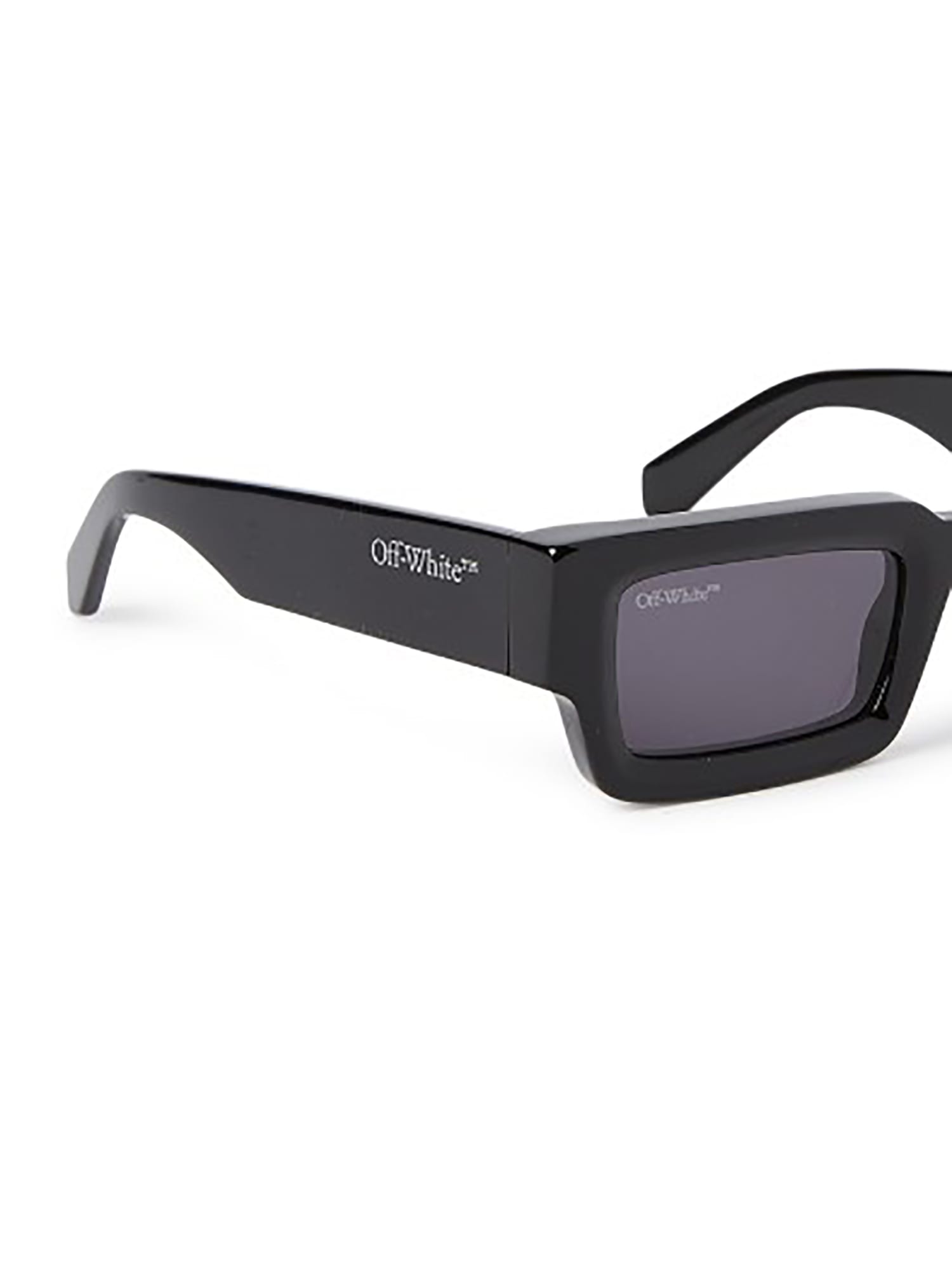 Shop Off-white Oeri089 Lecce Sunglasses In Black