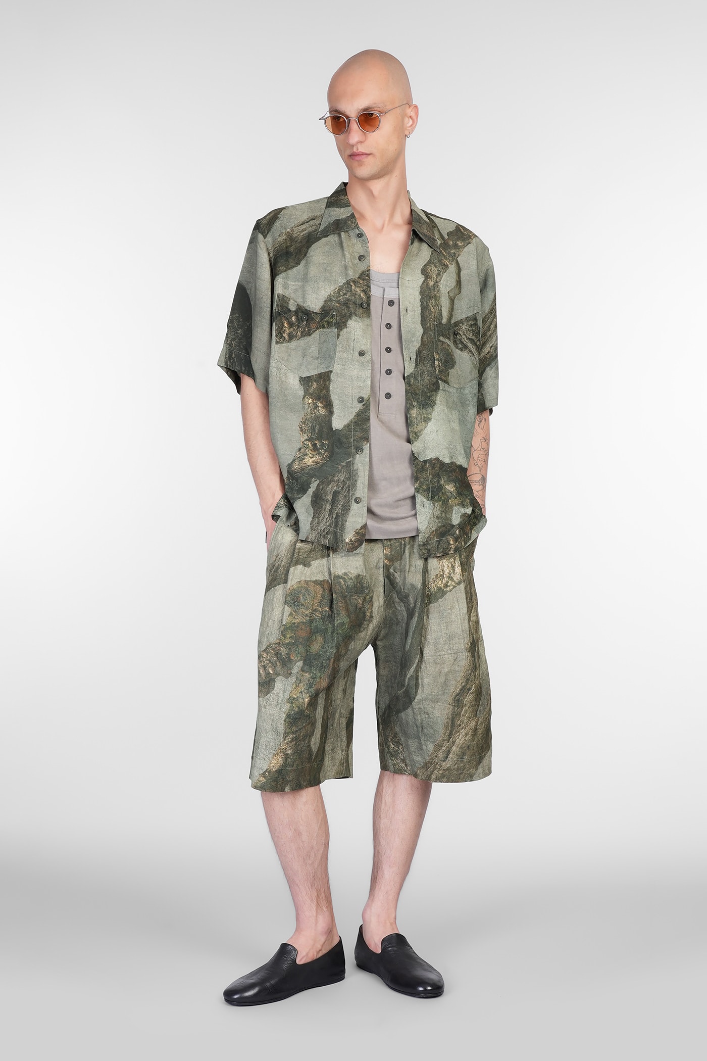 Ziggy Chen Shorts In Green Chanvre