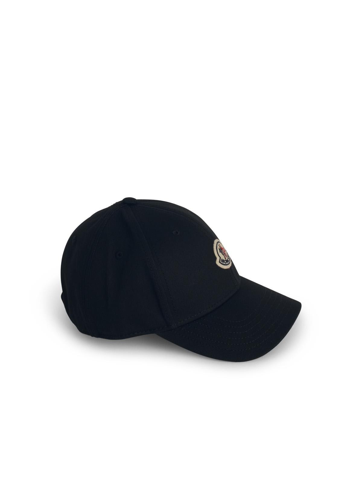 Moncler Logo Patch Baseball Cap In Black