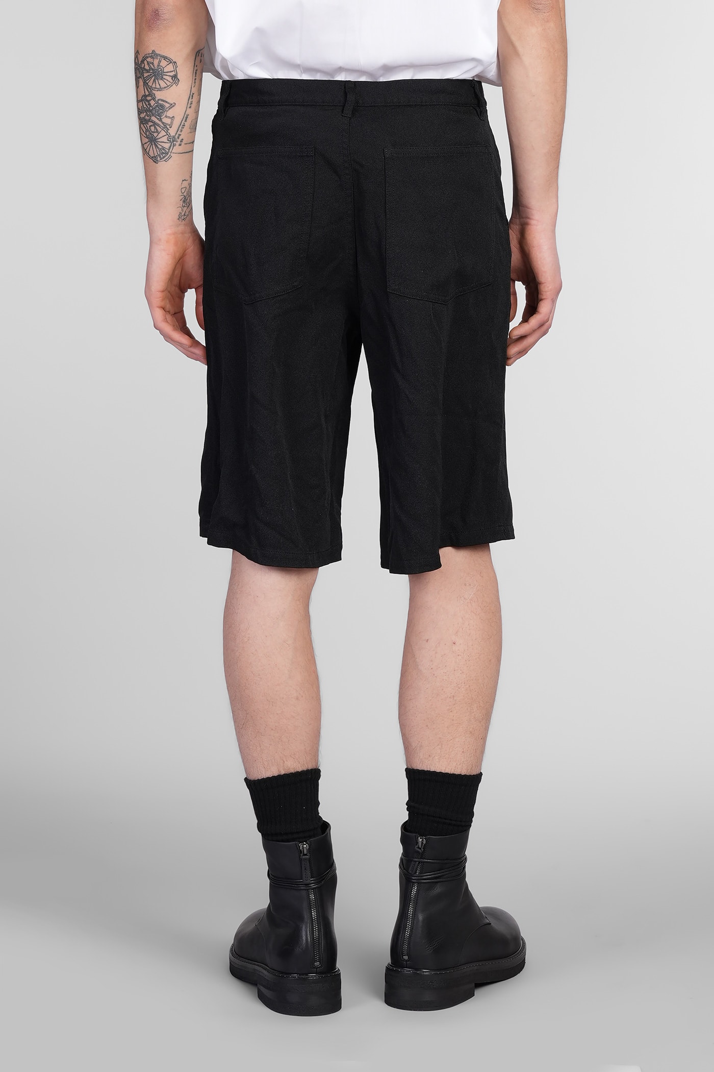 Comme Des Garçons Shirt Mens Comme Des Garcons Shirt Mid-rise Slip-pocket Cotton Shorts In Black