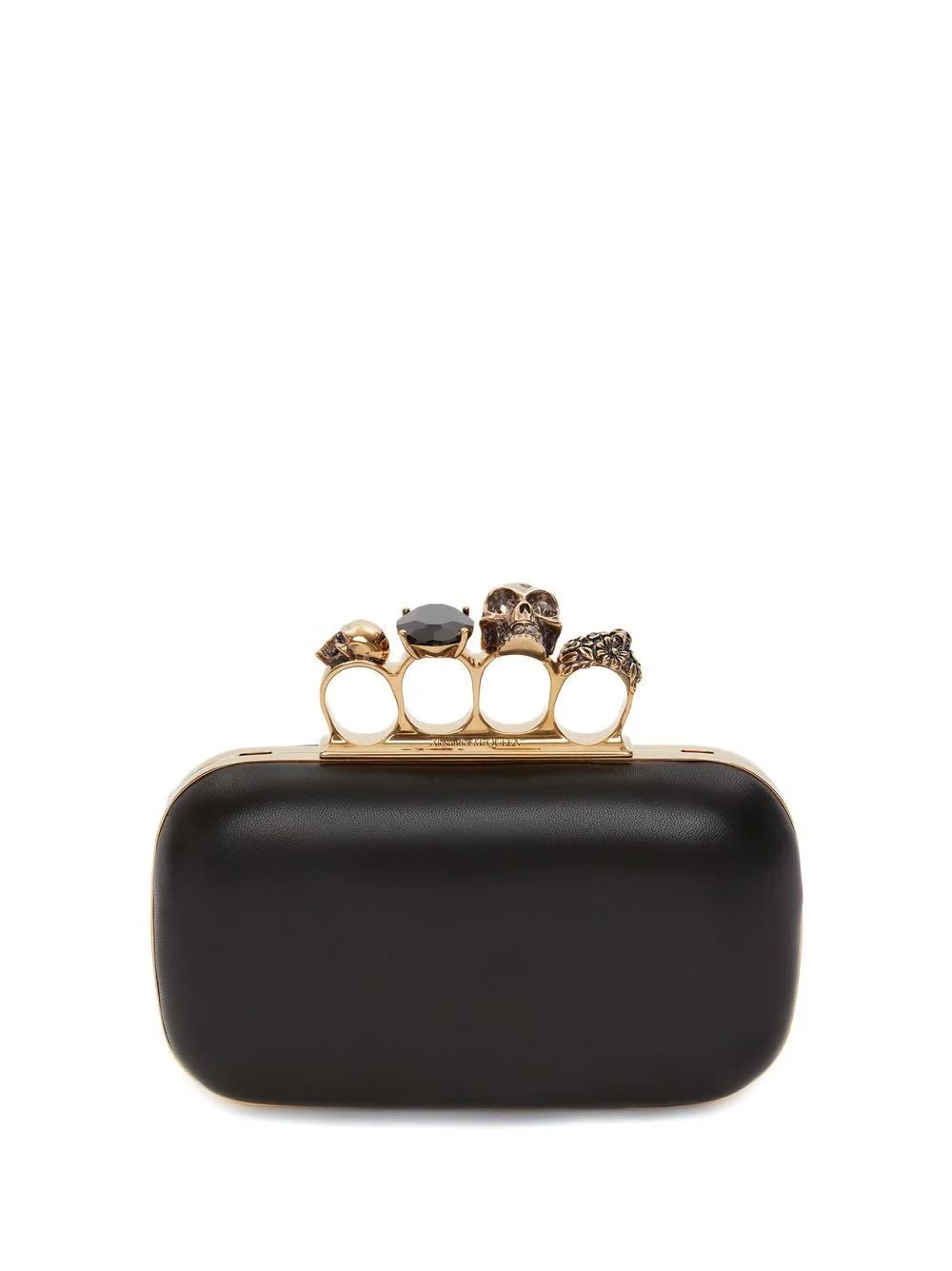 Knuckle Clutch With Chain In Black