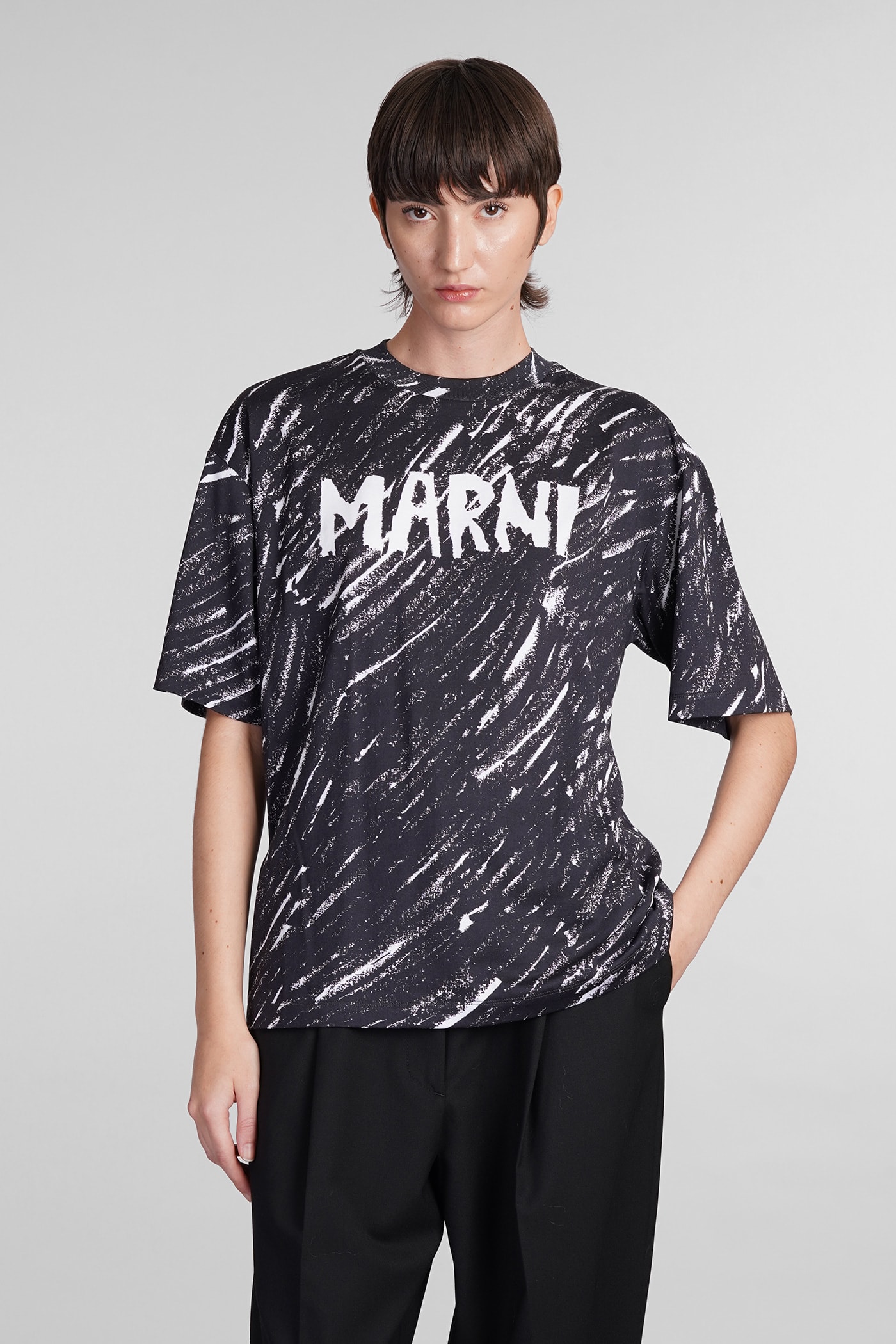 Shop Marni T-shirt In Black Cotton