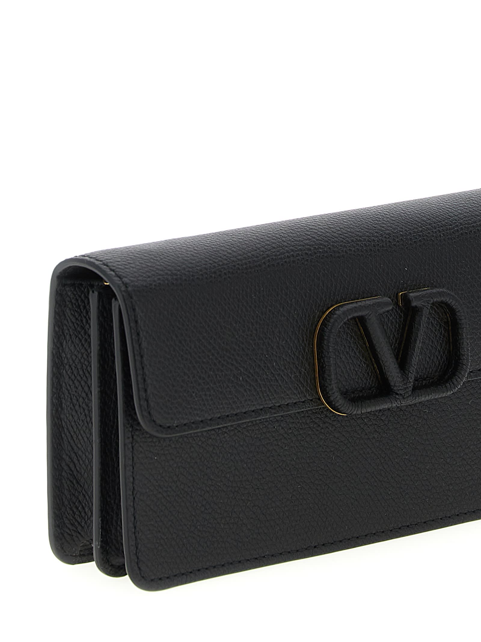 Valentino Garavani Wallet On Chain  Garavani Vlogo Signature In Black