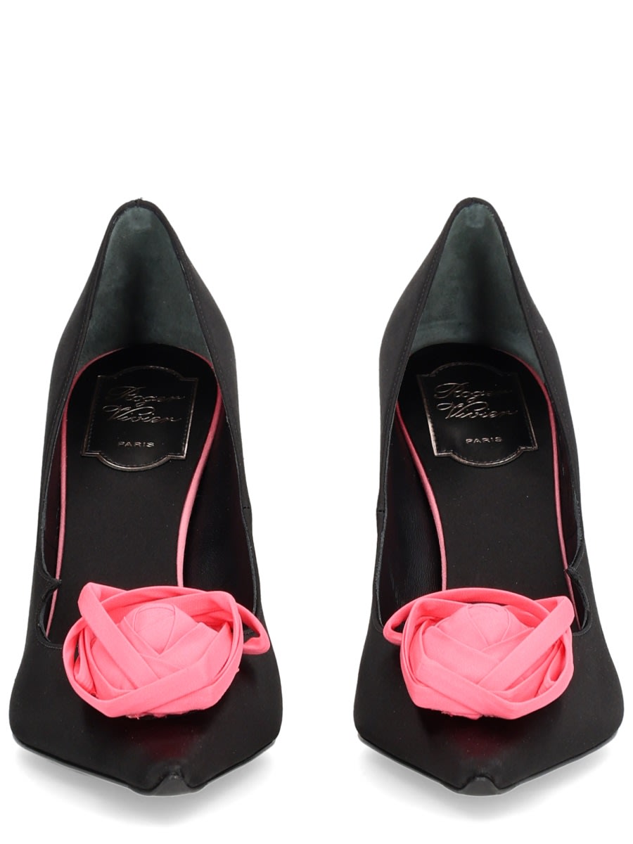 Roger Vivier Rose Vivier 100 Satin Pumps In Black