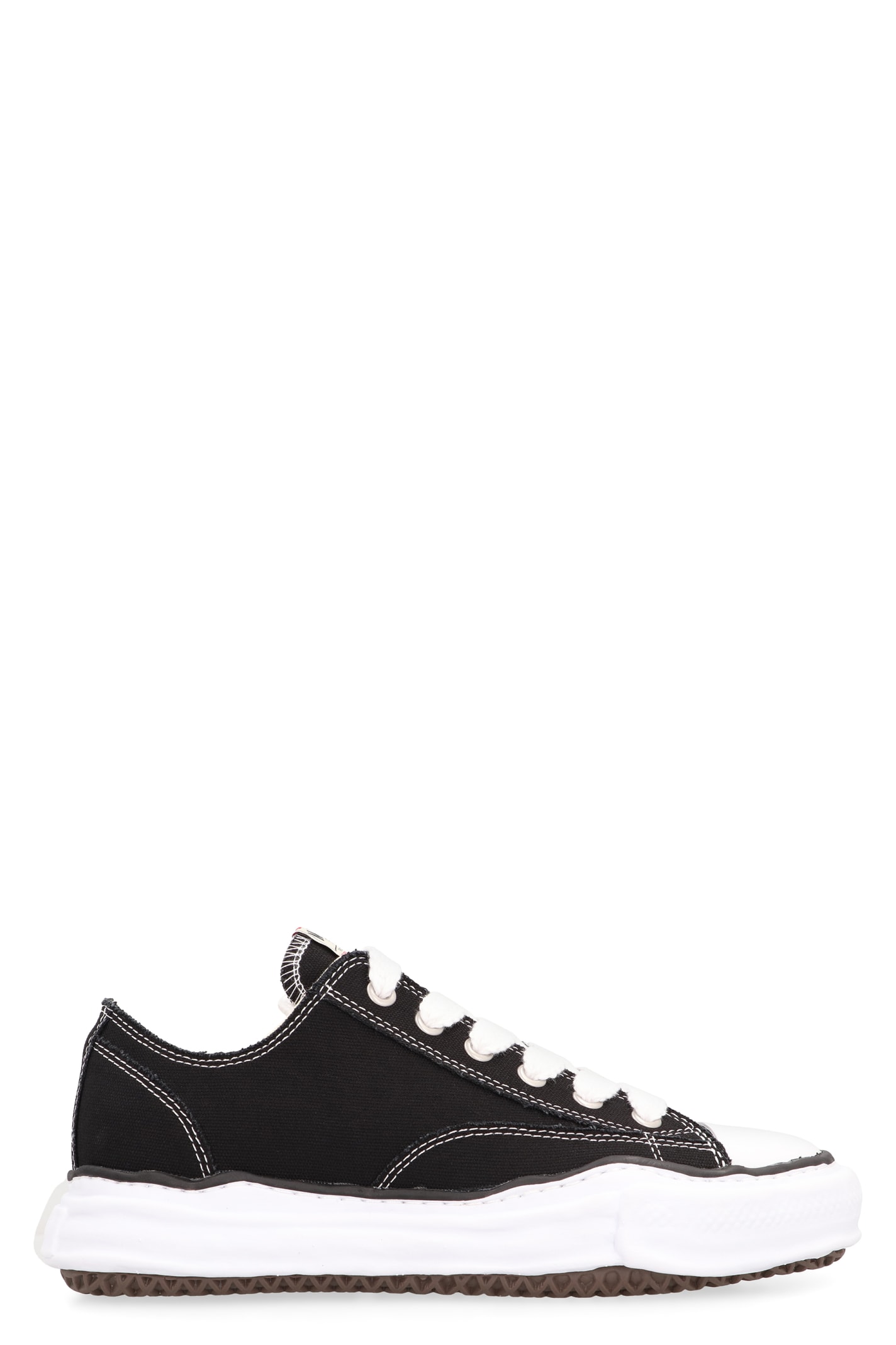 Peterson Canvas Low-top Sneakers