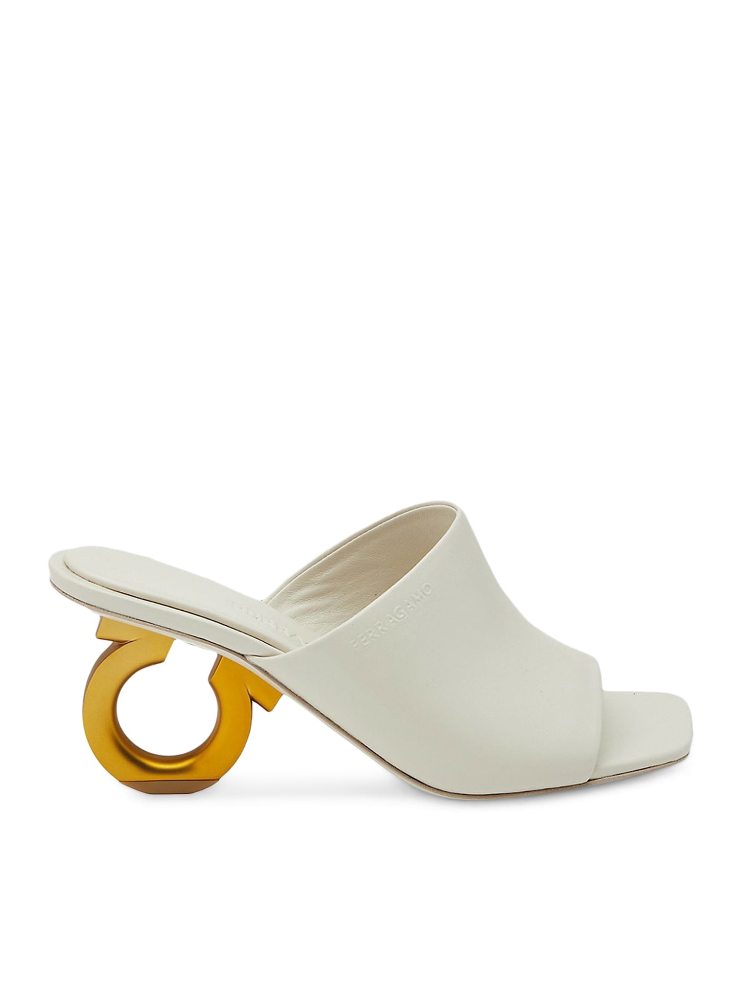 Ferragamo Detailed Gancio 761944 Slide In Mascarpone