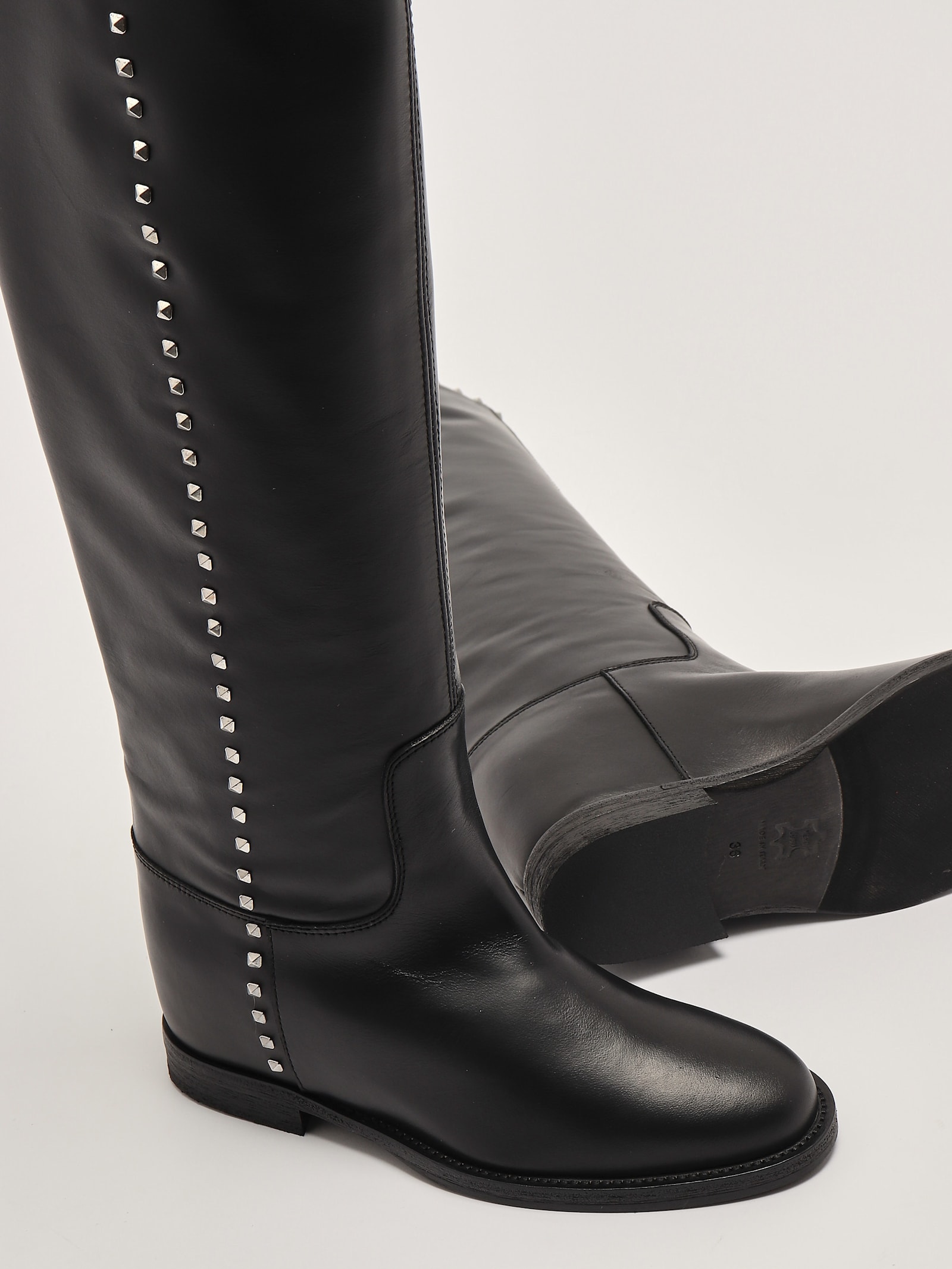 Shop Via Roma 15 Leather Boots In Nero