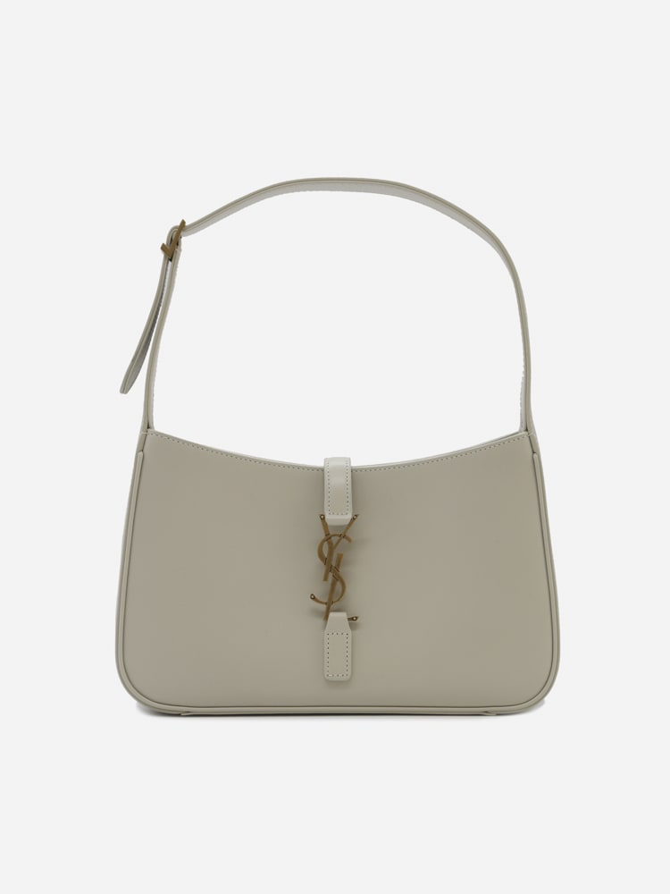 Saint Laurent Le 5 À 7 Hobo Bag In Smooth Leather In Crema Soft