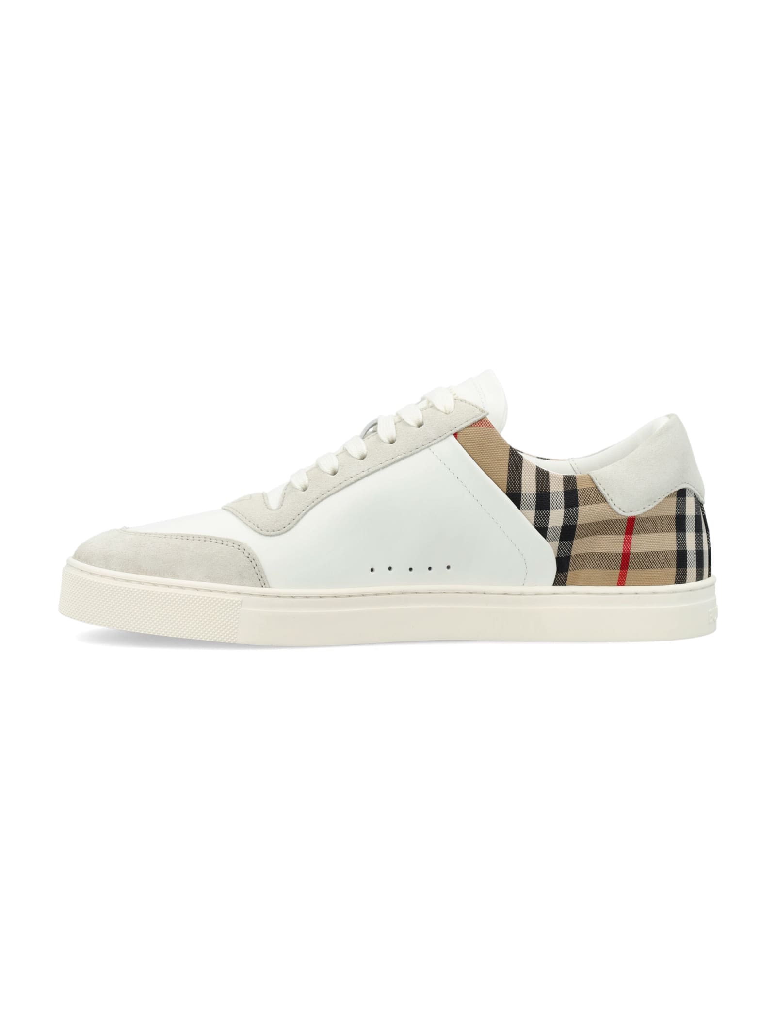 Shop Burberry Mf Stevie 2m Sneakers In Ntwht/arbeige Ip Chk