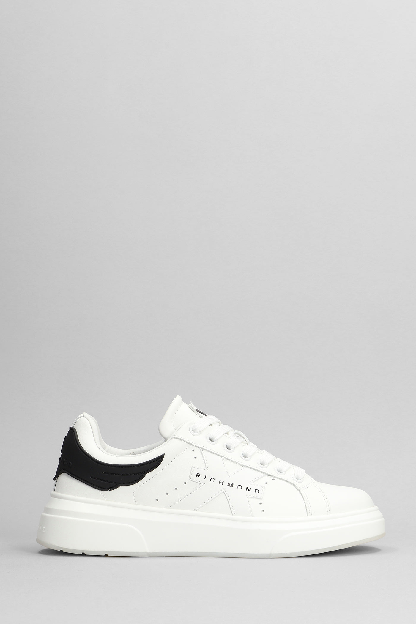 Sneakers In White Leather