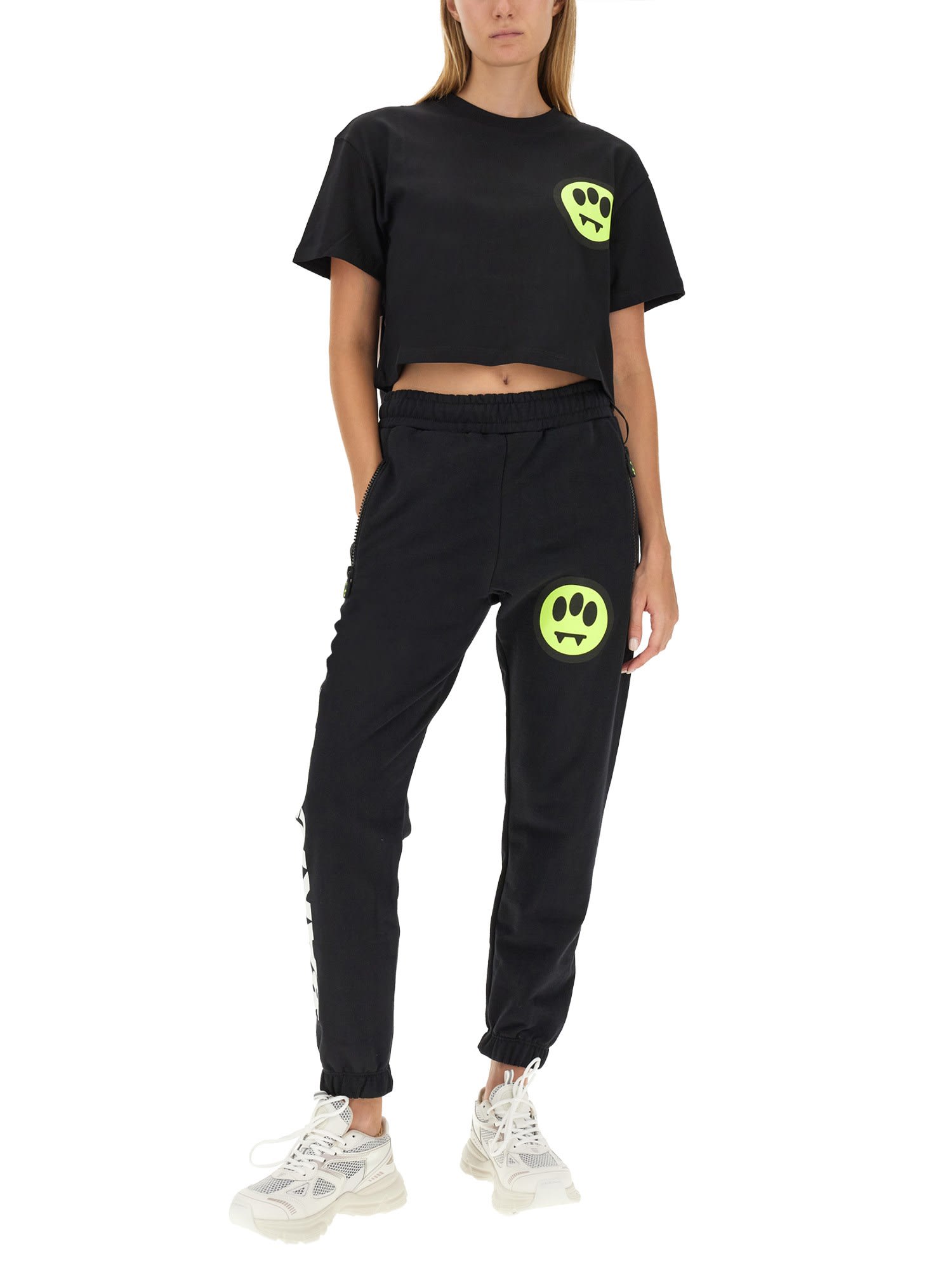 Barrow Cropped Fit T-shirt In Black