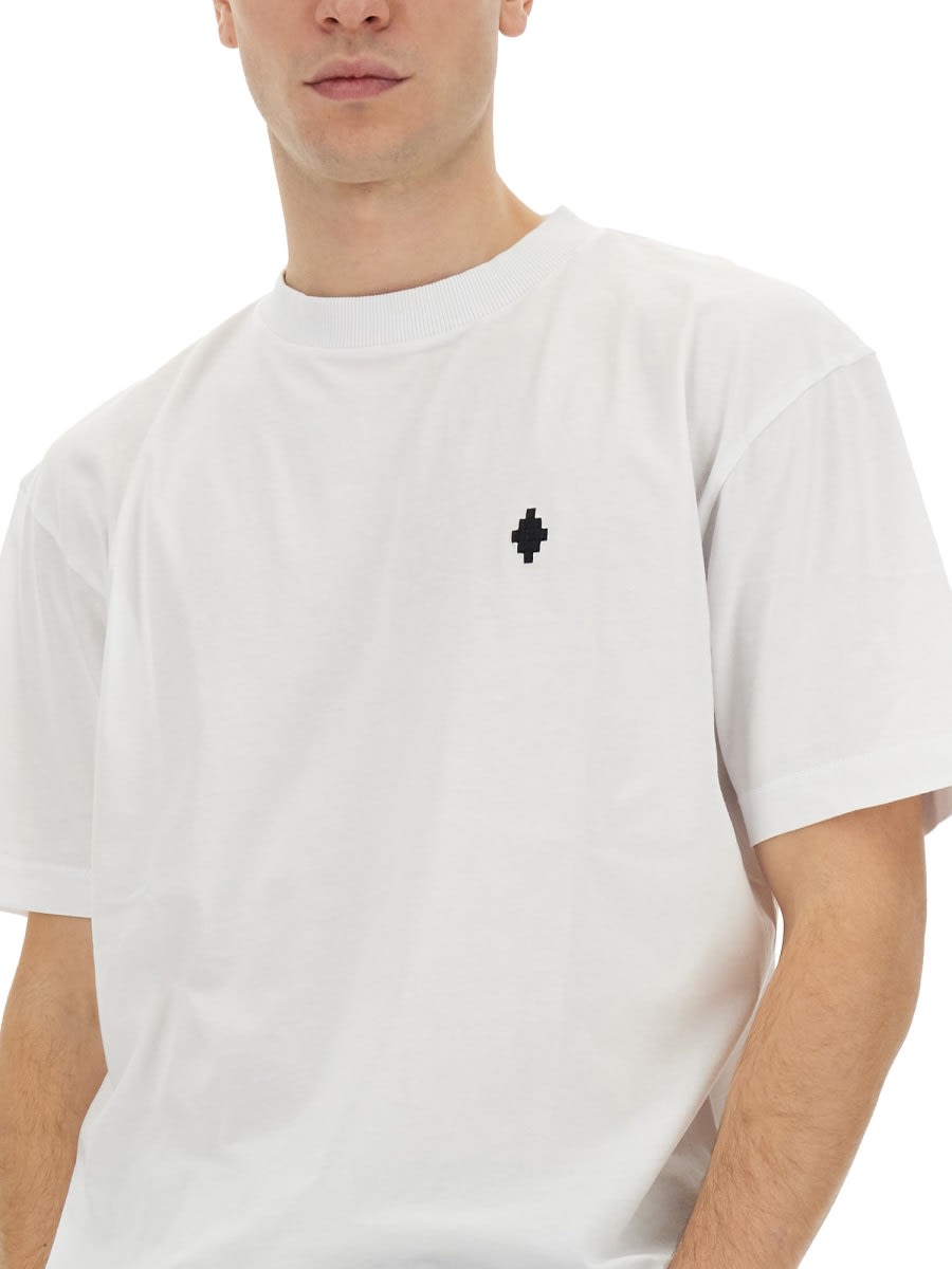 Shop Marcelo Burlon County Of Milan T-shirt With Logo In White Black