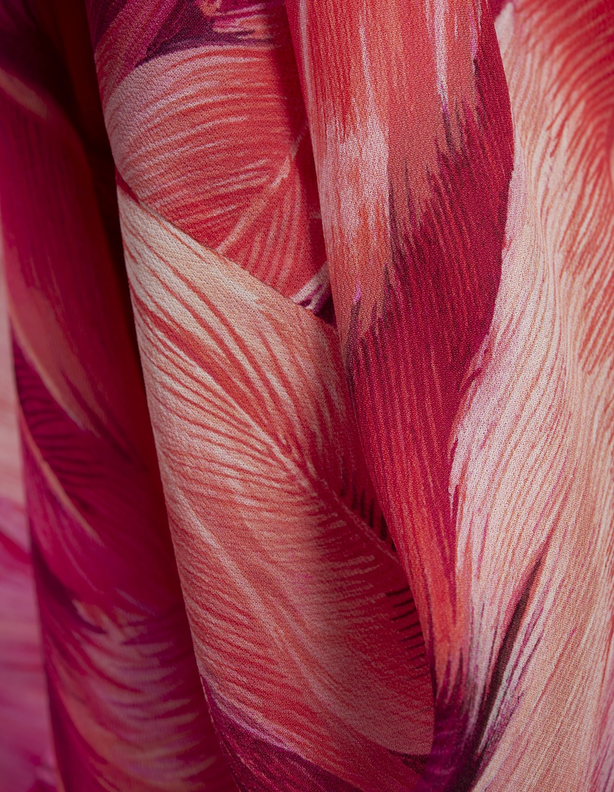 Shop Roberto Cavalli Pink Kaftan With Plumage Print