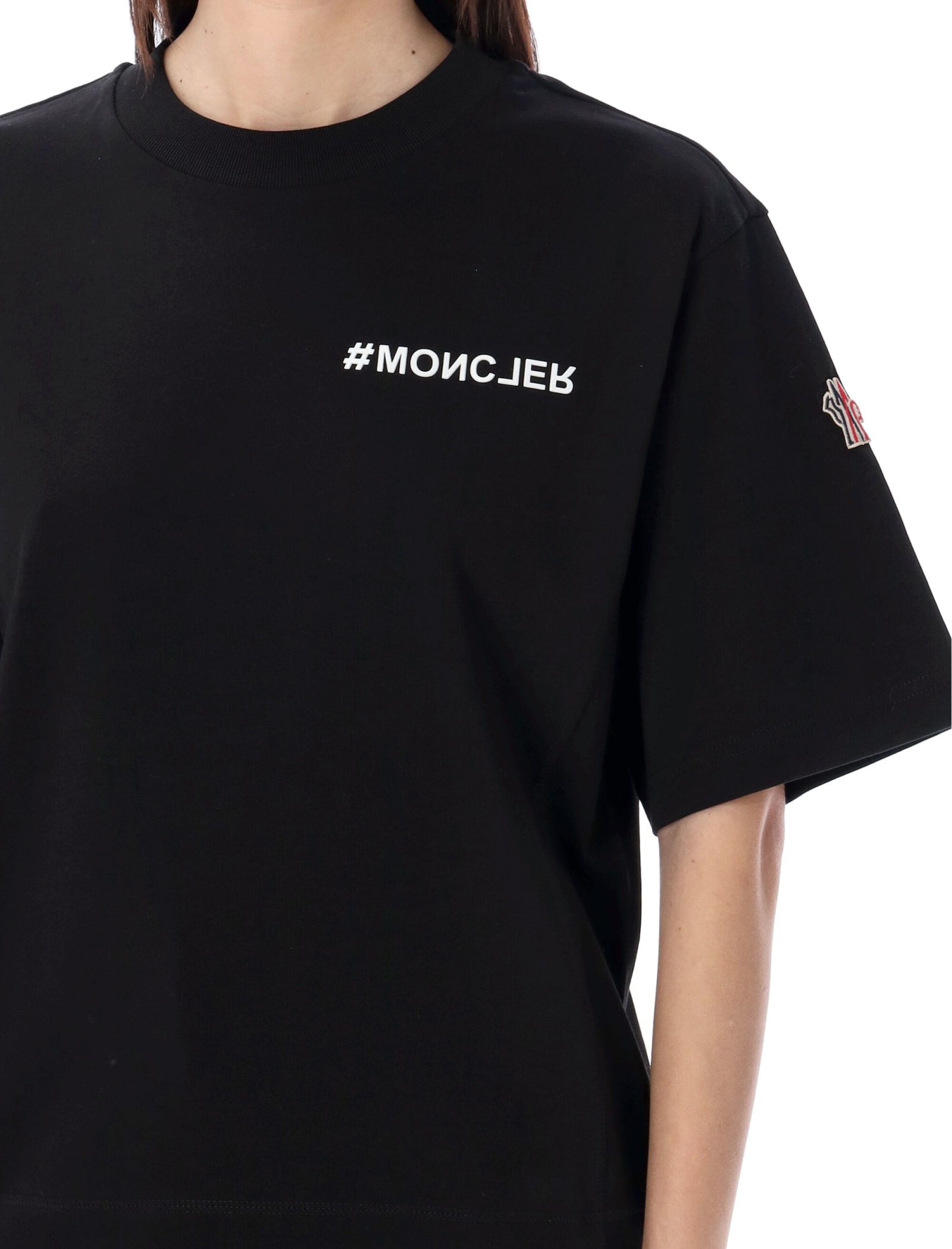 Shop Moncler T-shirt Tmm