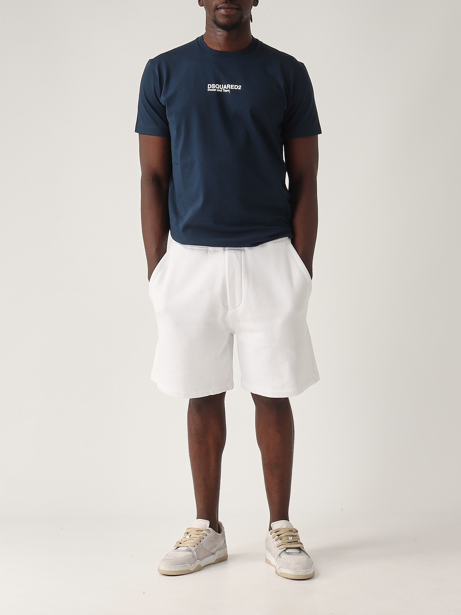 Dsquared2 Relax Dean Fit Short Shorts In White