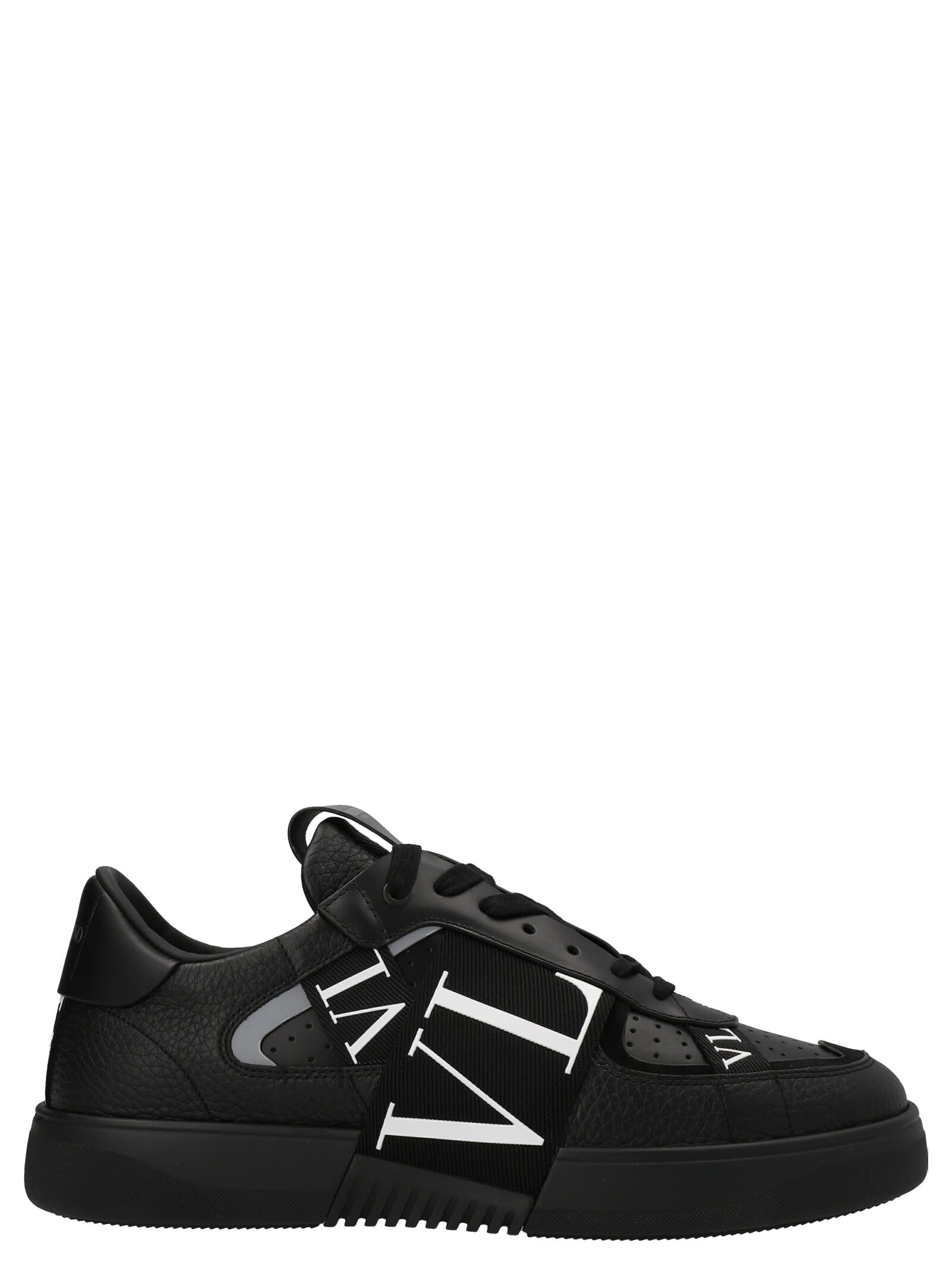 Valentino Panelled Logo-detail Sneakers In Black