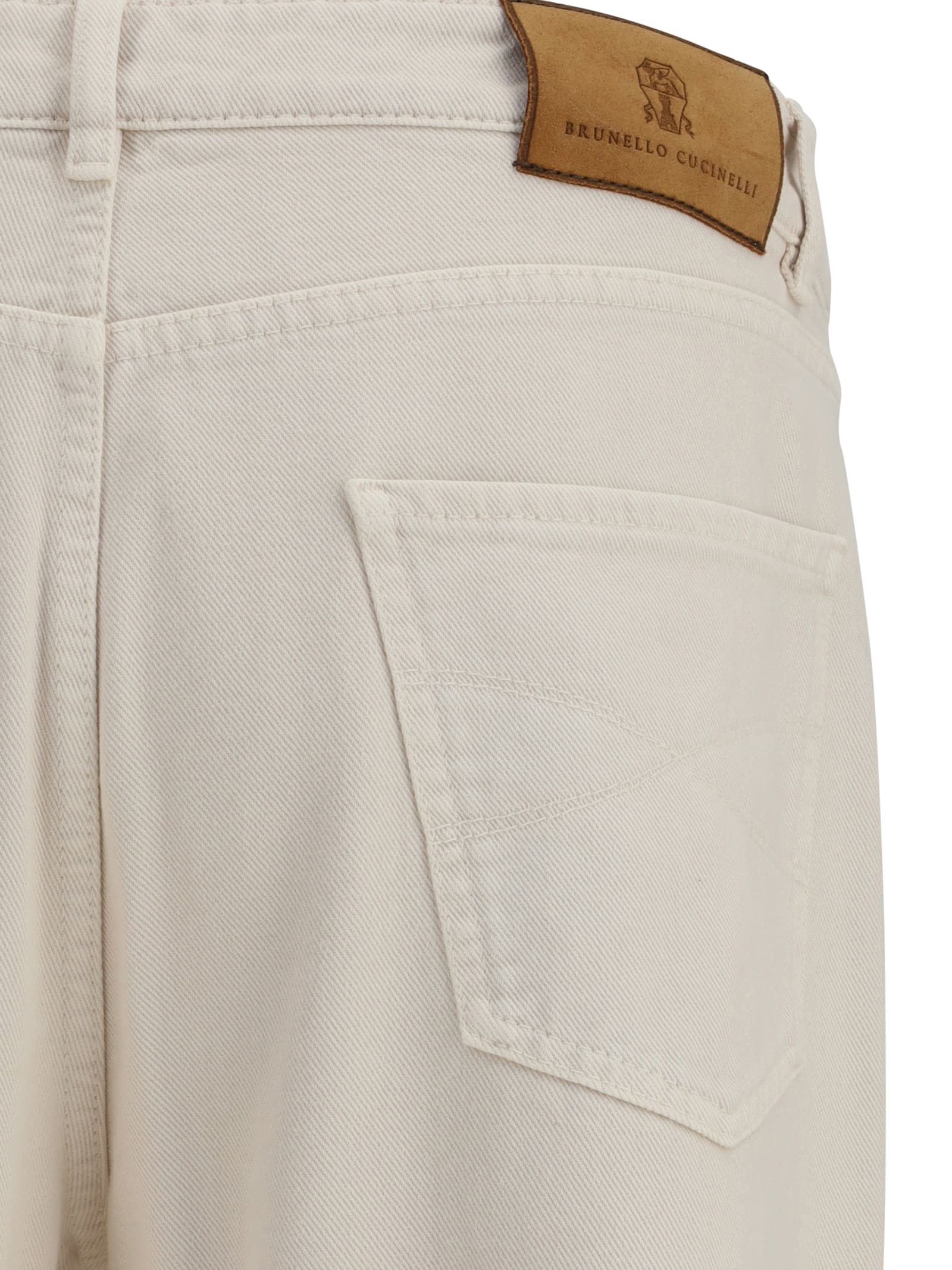 Brunello Cucinelli Comfortable Fit Dyed Jeans With Turn-up Hems In Neutral