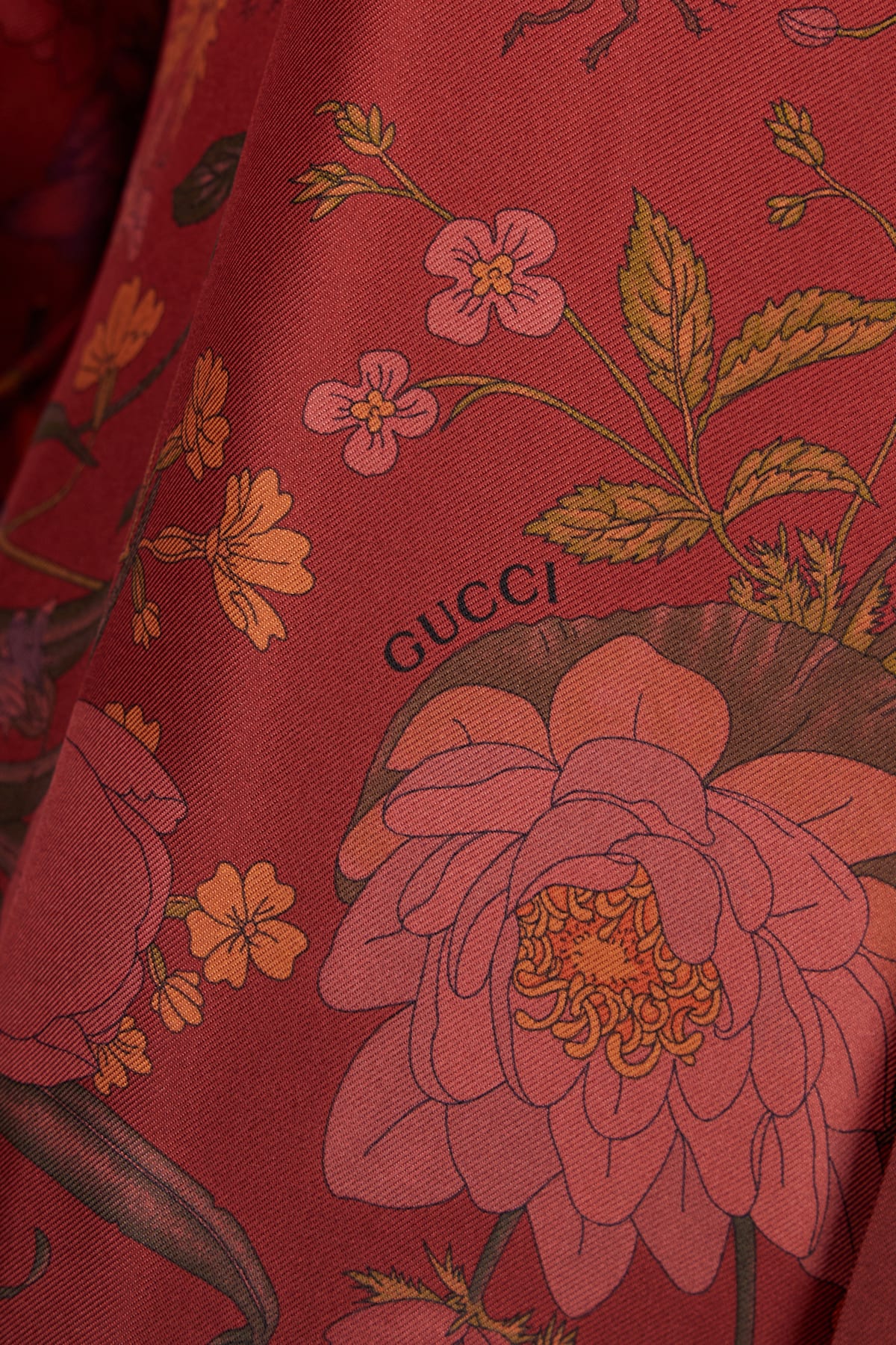 Gucci Printed Silk Blouse In Multi