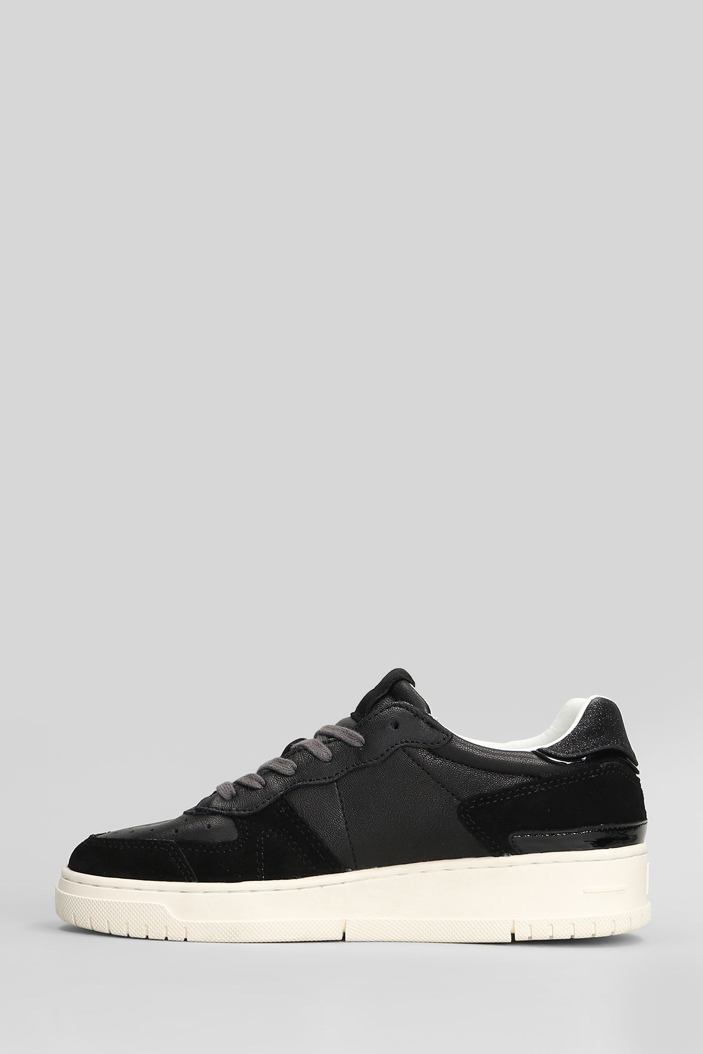 Date Torneo Pure Vintage Sneakers In Black Leather And Fabric In Black