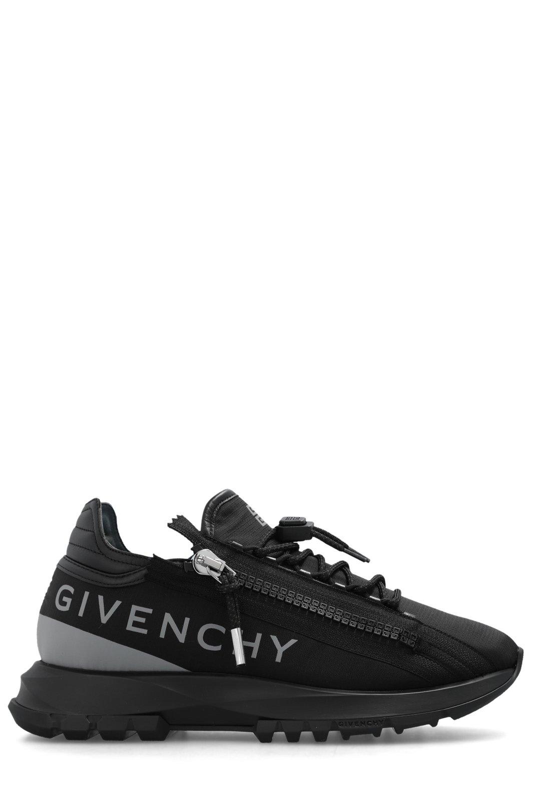 GIVENCHY SPECTRE RUNNER LOW-TOP SNEAKERS