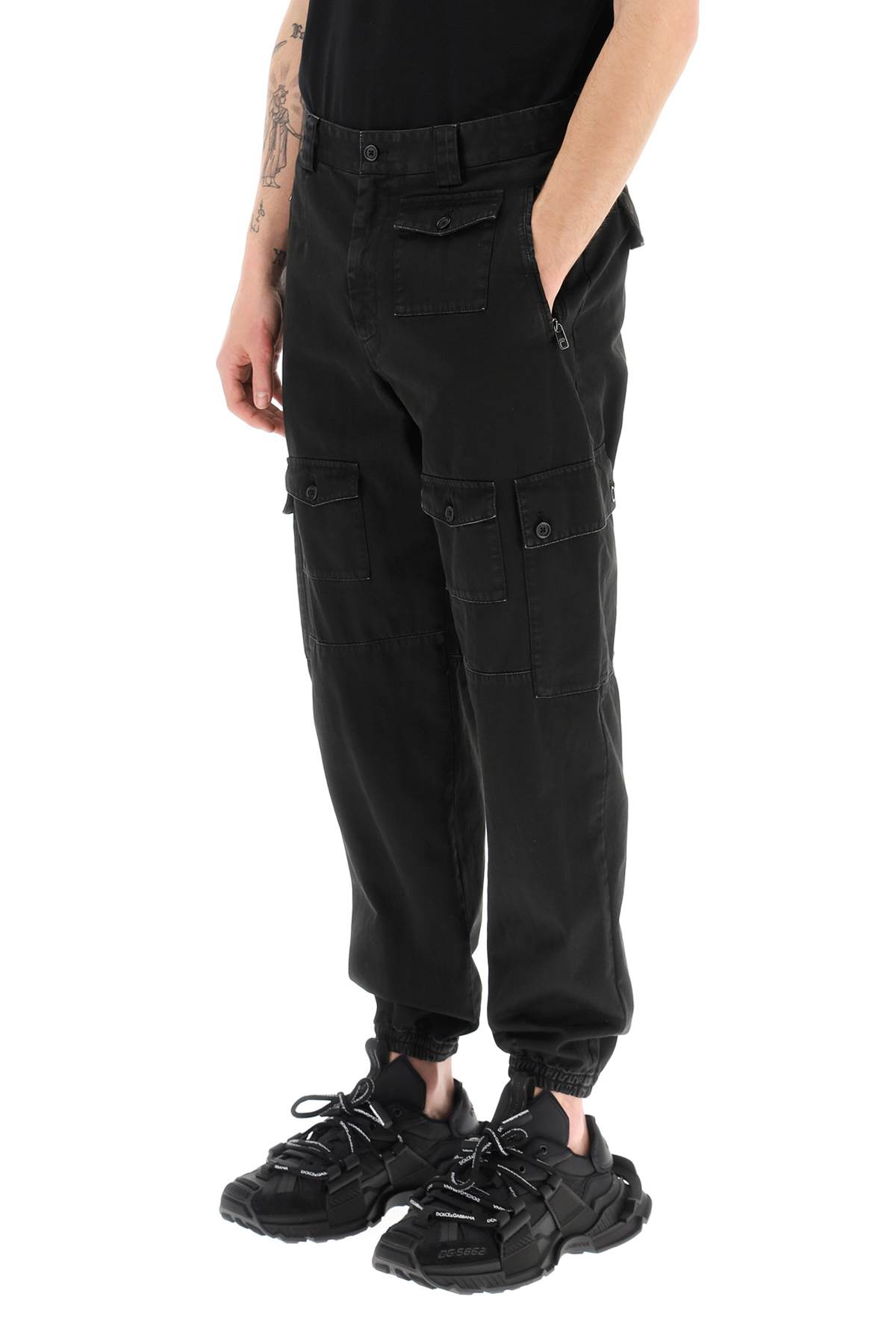 Dolce & Gabbana Cargo Pants With High Waist And Multiple Pockets In Black
