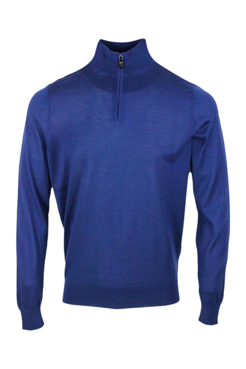 Light Half-zip Long-sleeved Sweater In Fine 100% Cashmere And Silk With Special Processing On The Profile Of The Neck