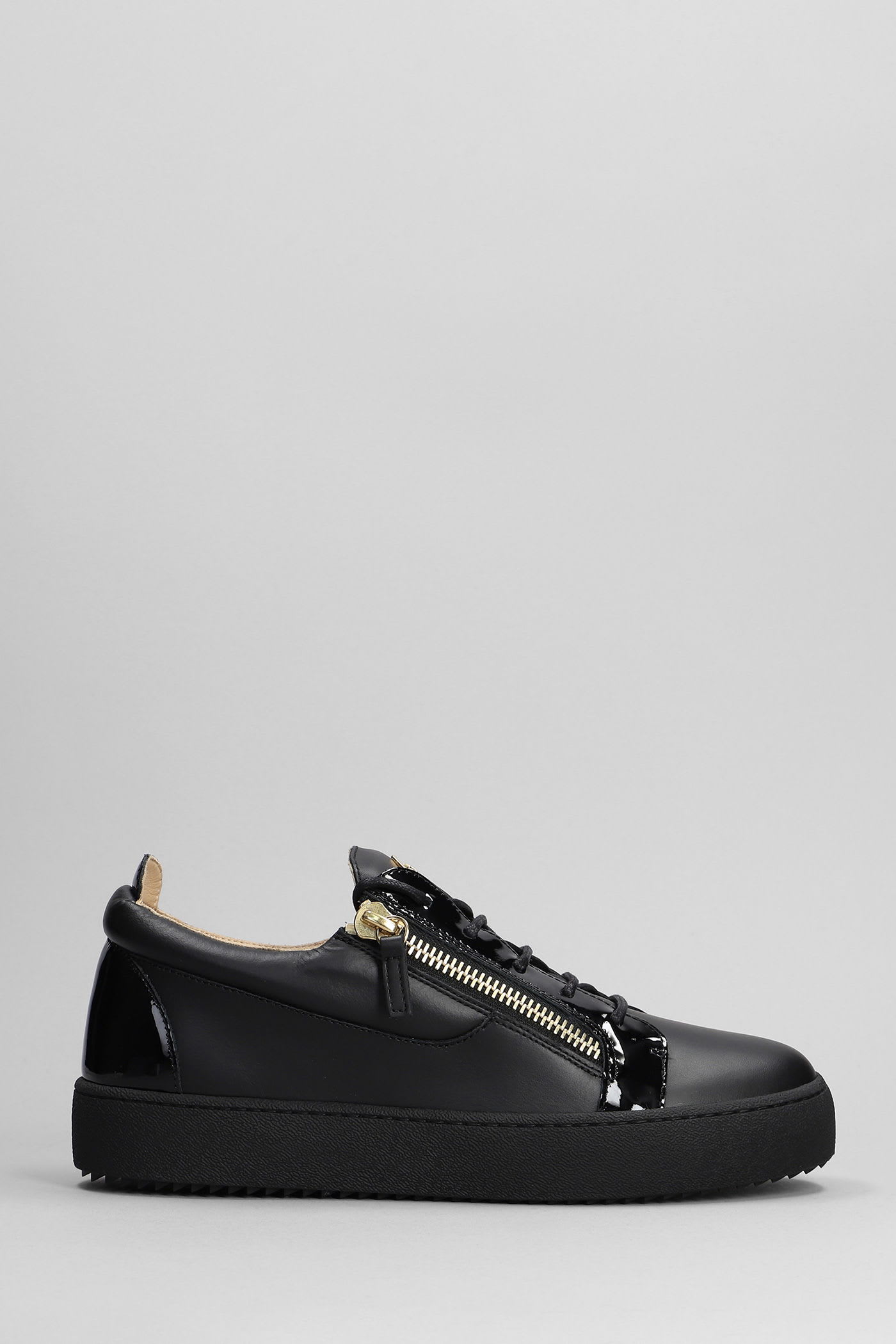 A1 Sneakers In Black Leather