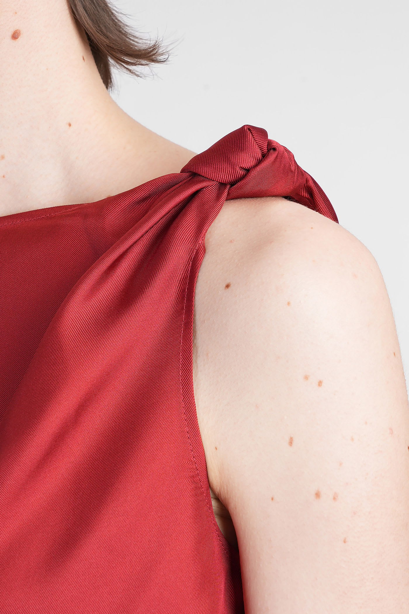 LOULOU STUDIO REMY TOPWEAR IN RED SILK 