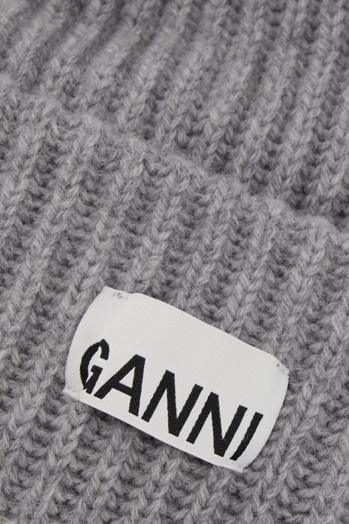 Ganni Womens Logo-patch Wool-blend Beanie Hat Paloma Melange In Gray