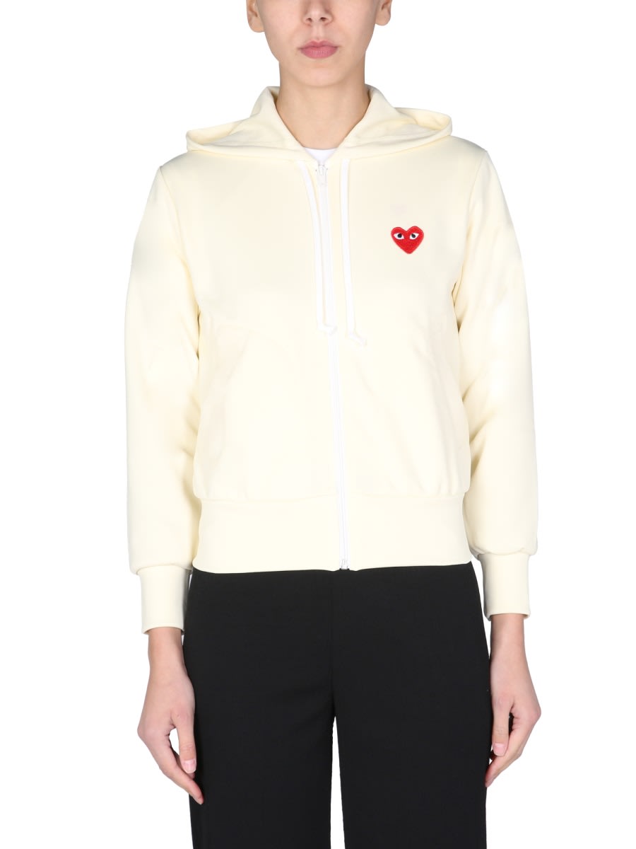 Shop Comme Des Garçons Play Felpa Con Patch Logo In White