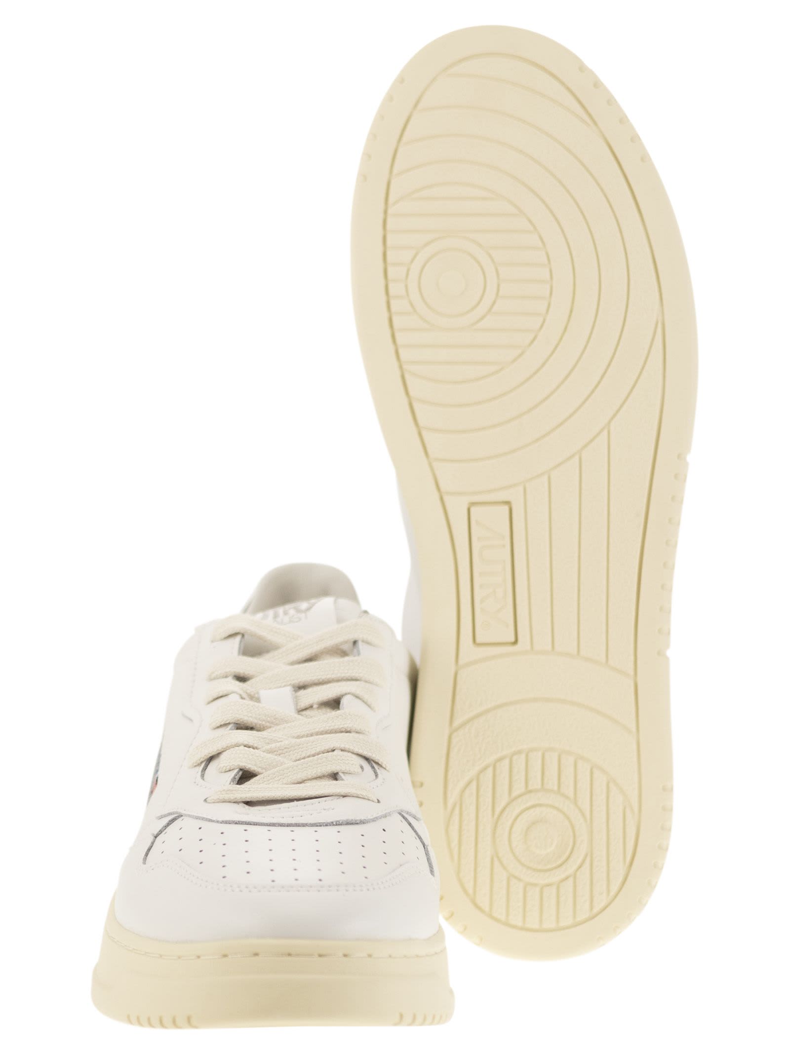 Shop Autry Medalist Low - Leather Sneakers In White/green