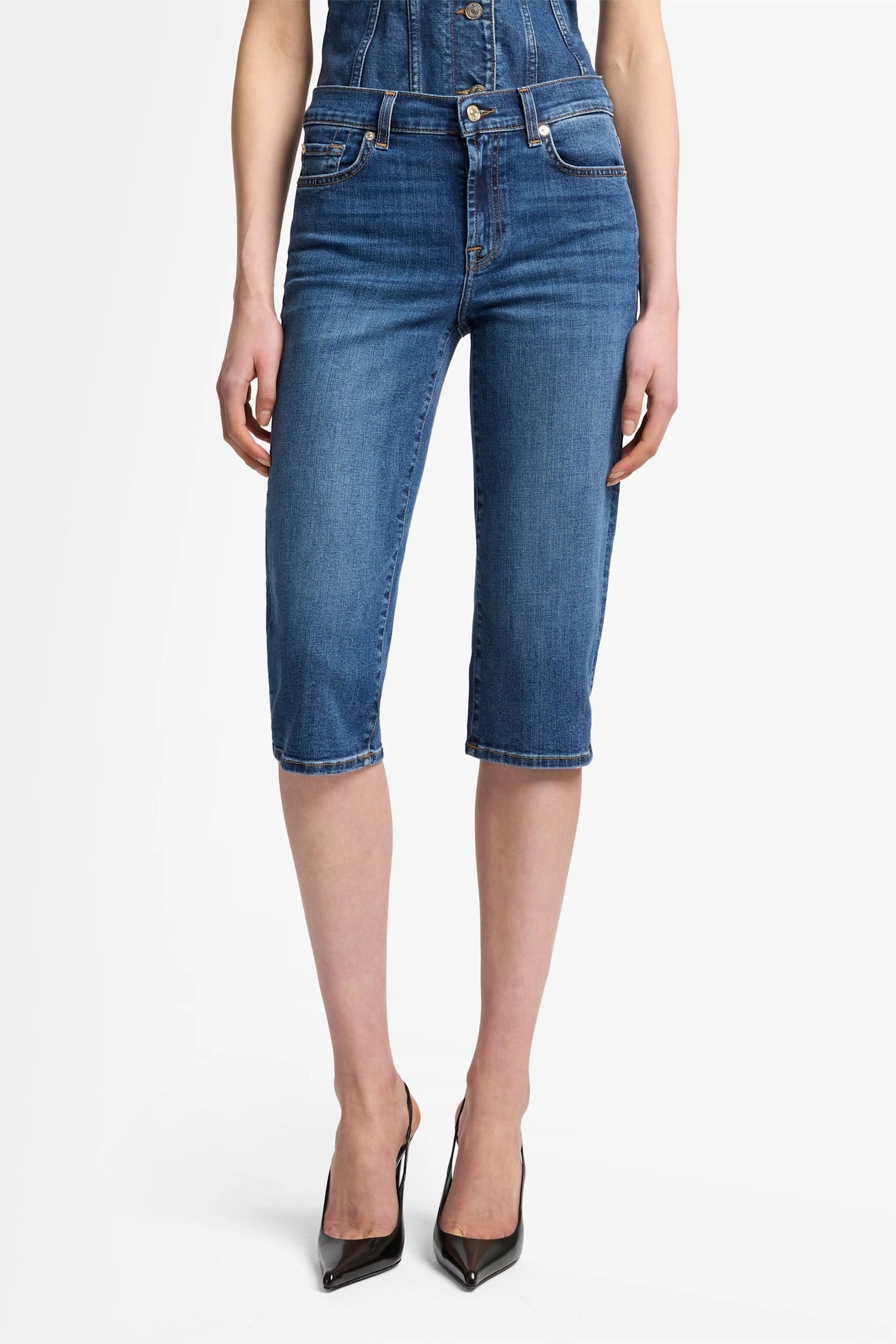 7 For All Mankind Capri Soho Light In Blue