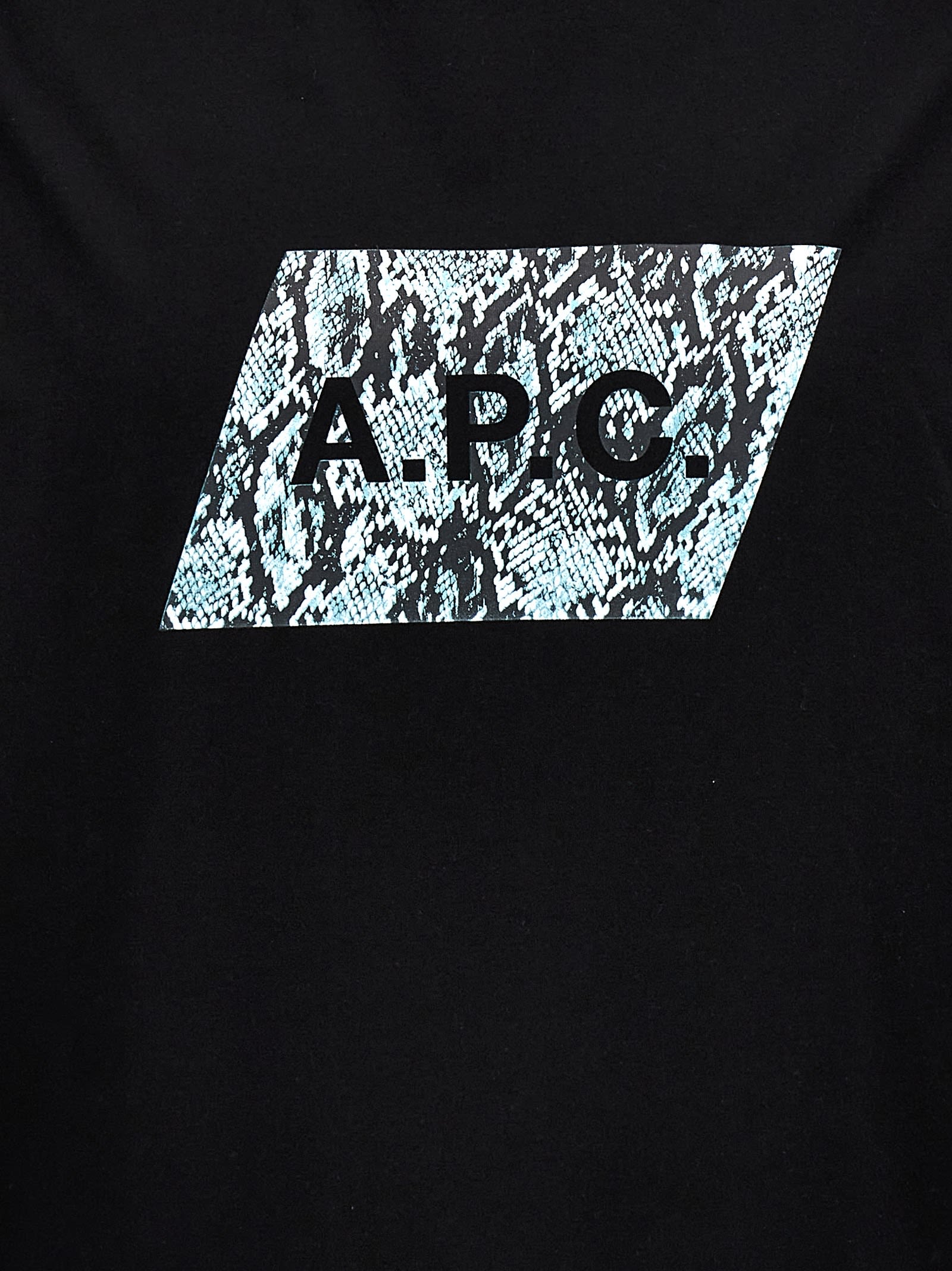 Shop Apc Cobra T-shirt In Nero