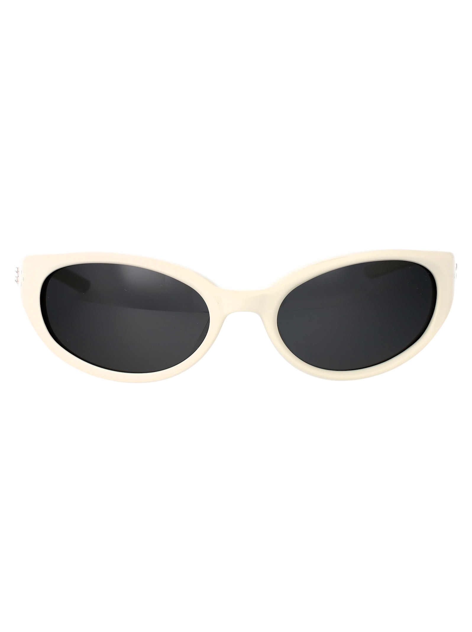 Shop Gentle Monster Young Sunglasses In G12 Grey