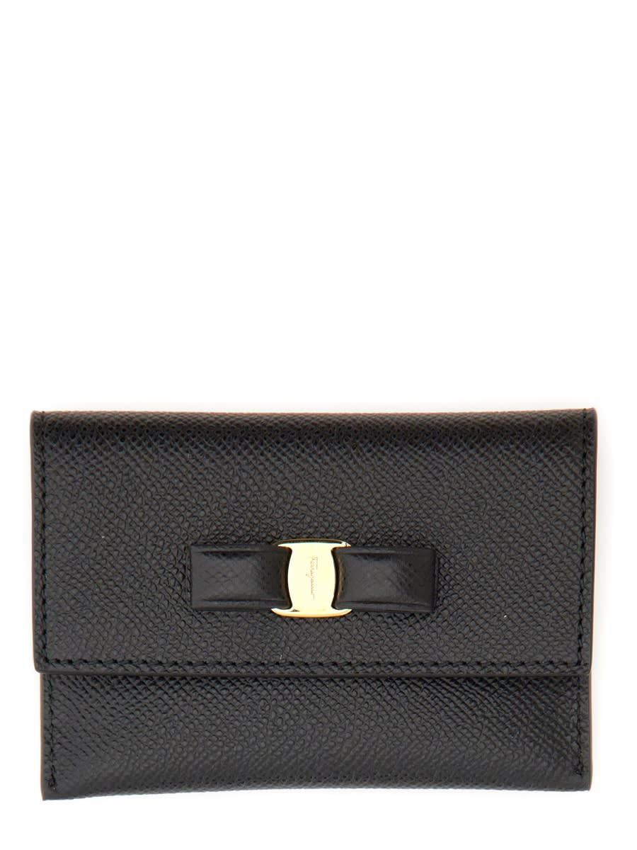 Shop Ferragamo Leather Card Holder In Black