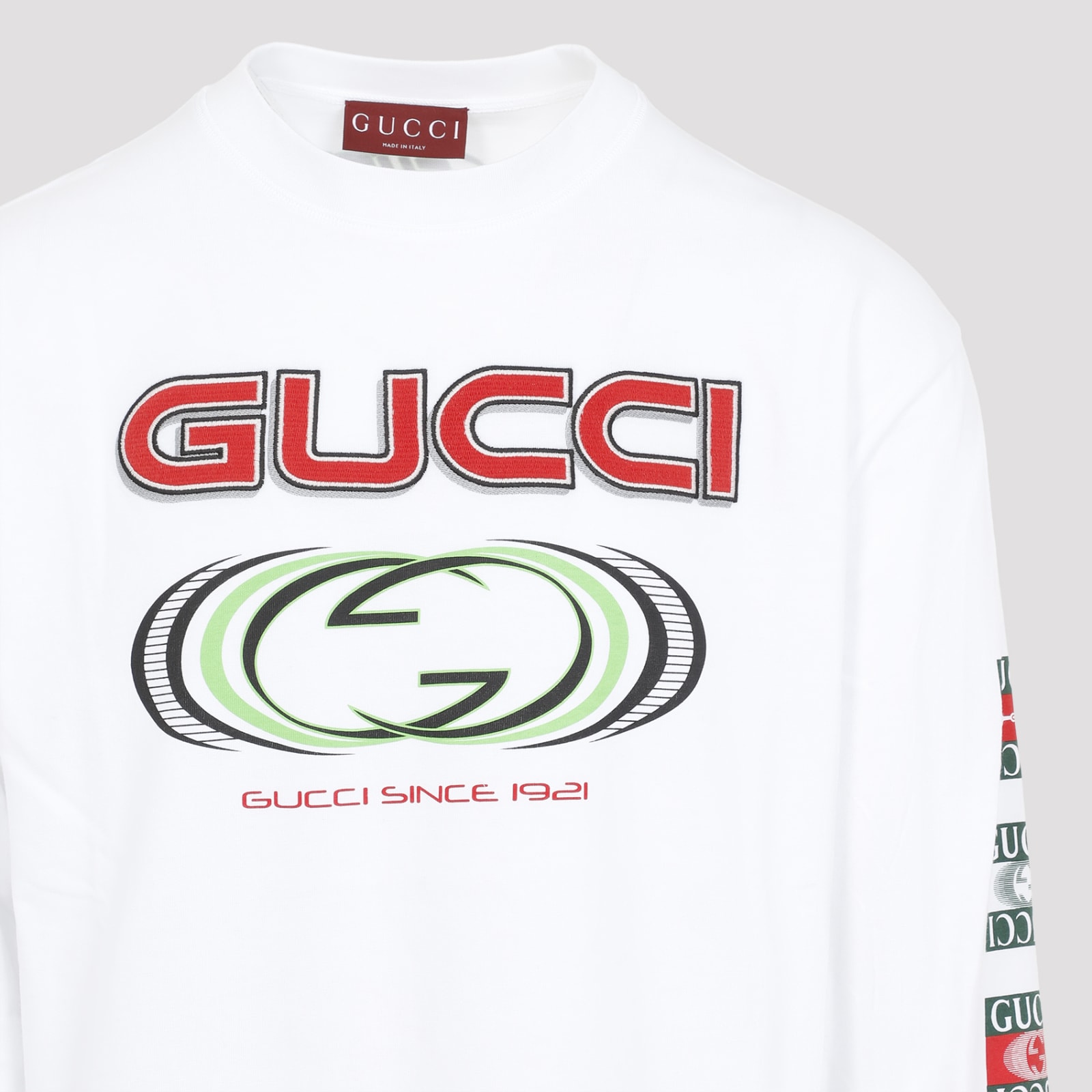 Shop Gucci Cotton T-shirt In White