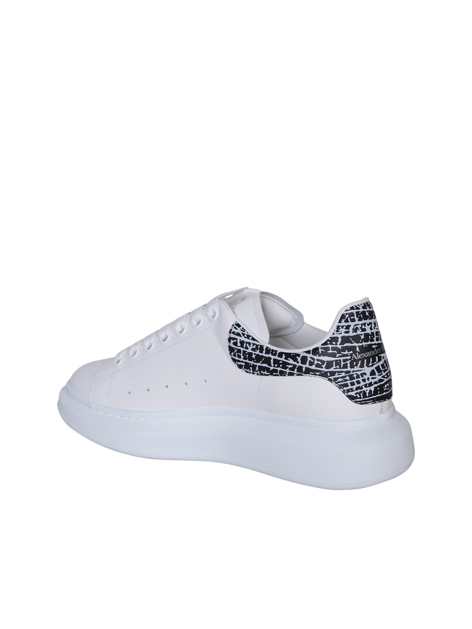 Alexander Mcqueen Oversized Leather Sneakers In White