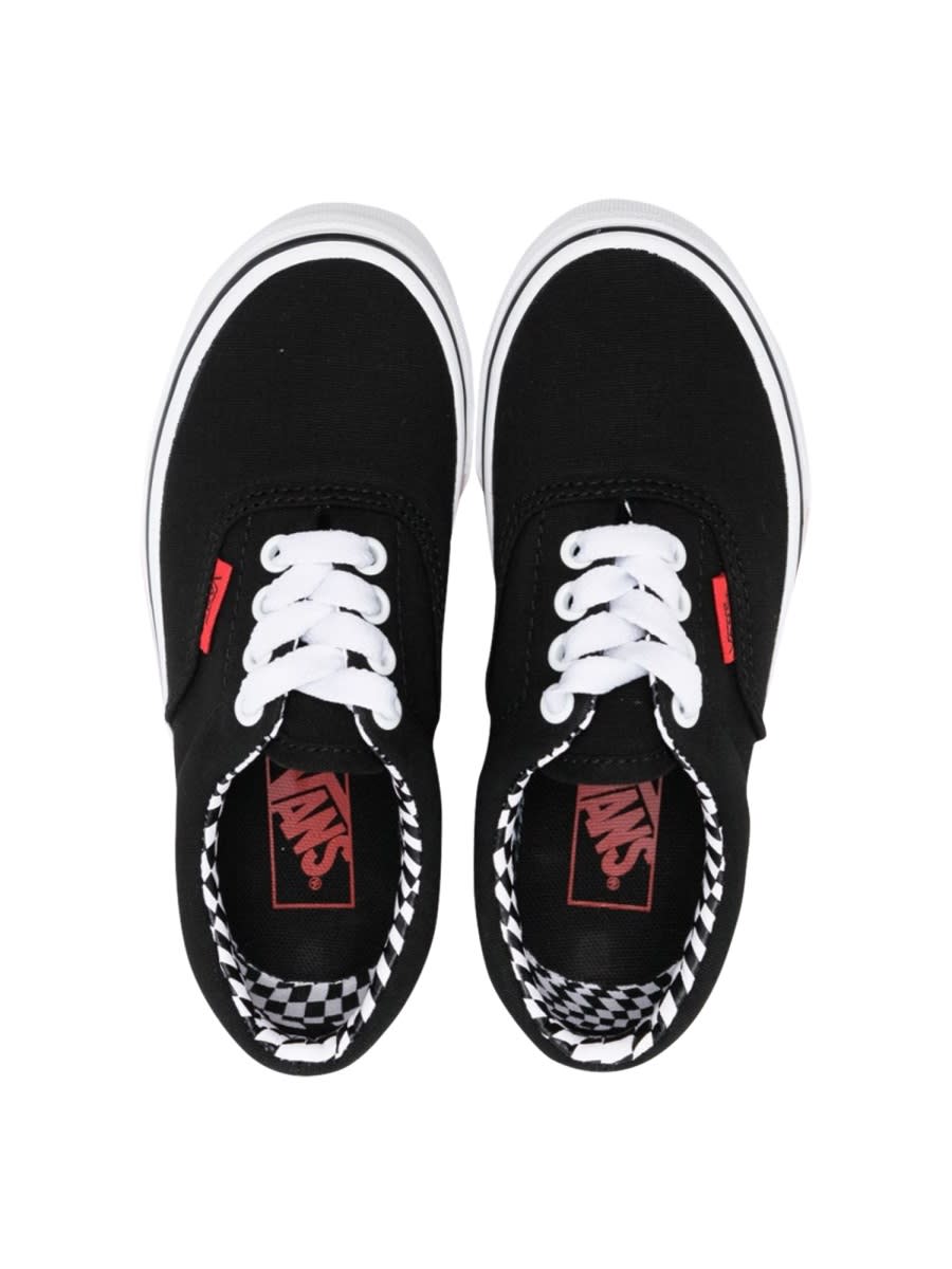 Vans Was In Black