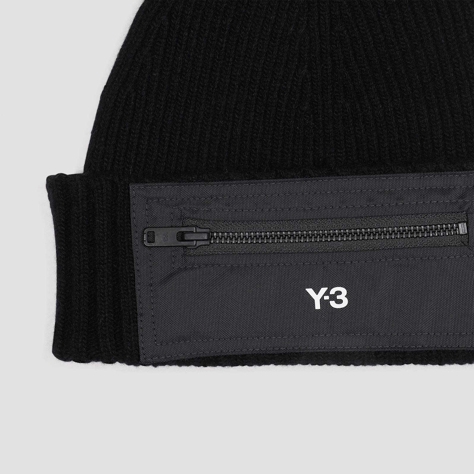 Y-3 BEANIE RIBBED KNIT BEANIE