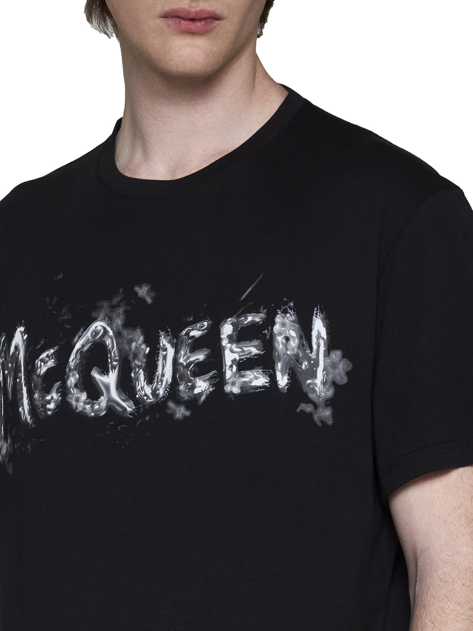 Shop Alexander Mcqueen T-shirt In Black/grey