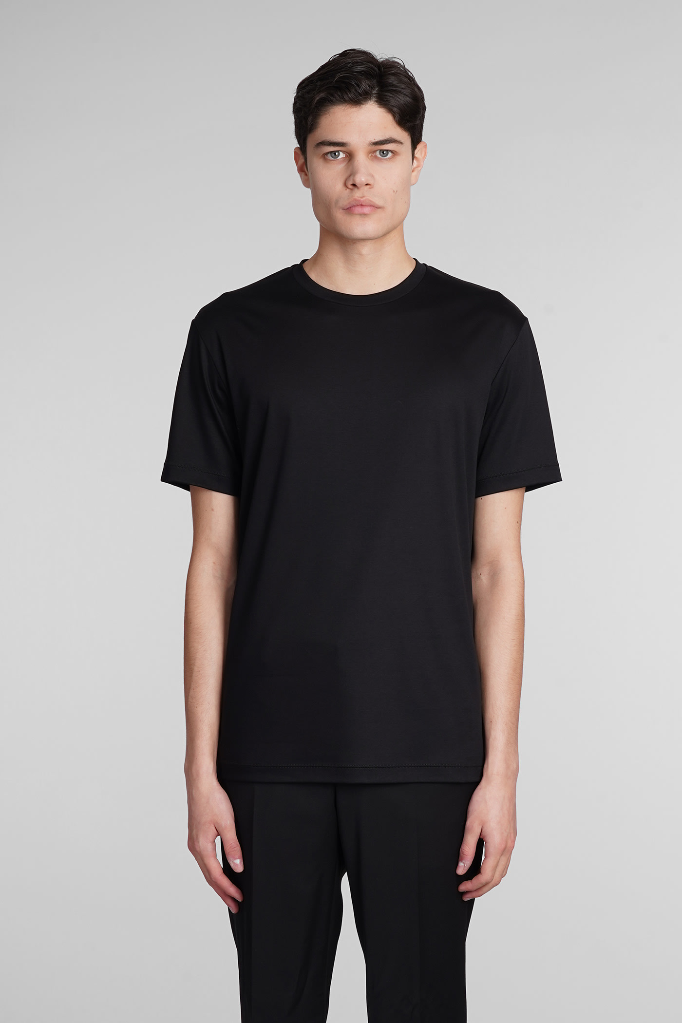 Shop Giorgio Armani T-shirt In Black Cotton