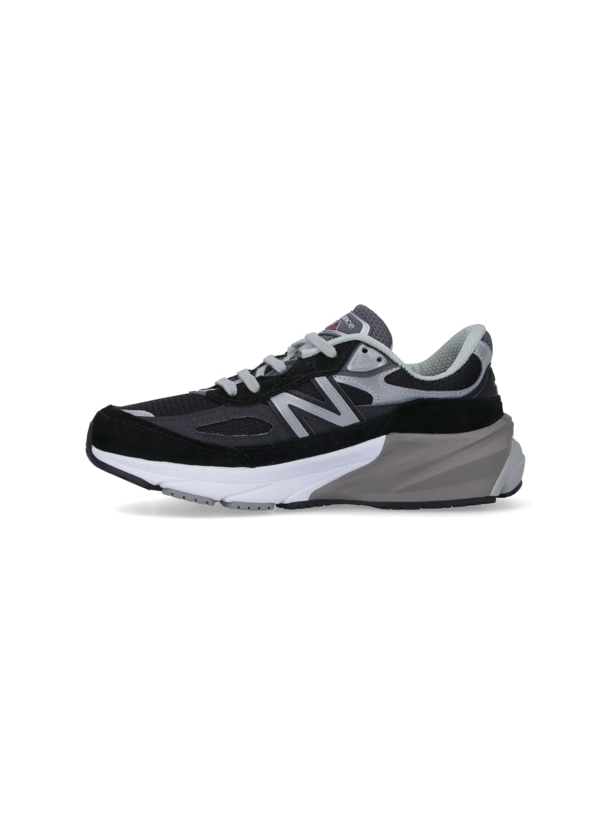 New Balance Black Low Top Sneakers With Logo Detail In Suede And Tech Fabric Woman In Black
