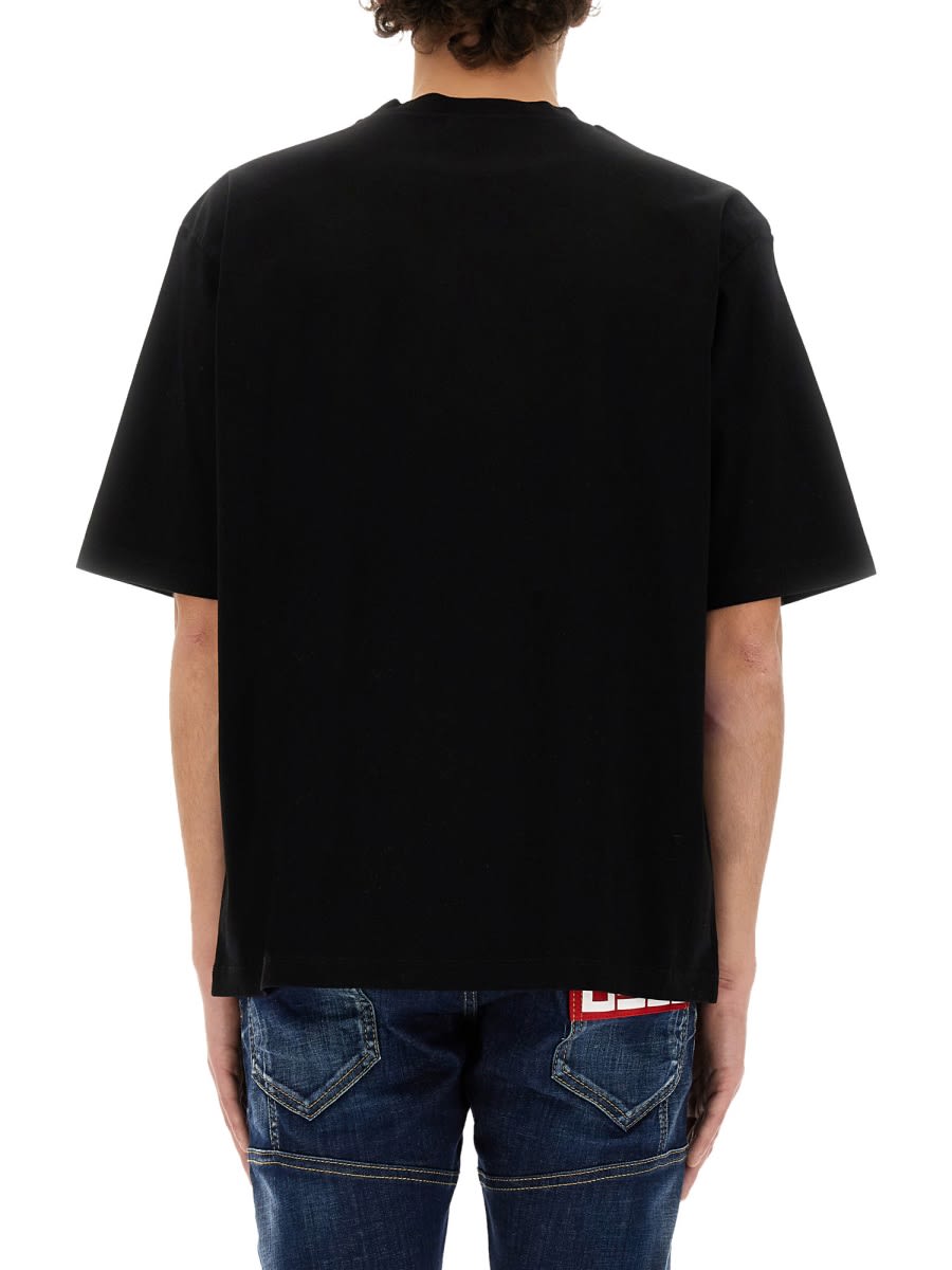 Shop Dsquared2 T-shirt With Logo In Black